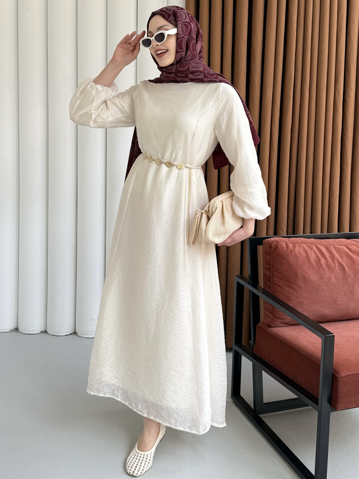 Premium Modal Kumaş Zincir Detaylı Tesettür Elbise-BEJ