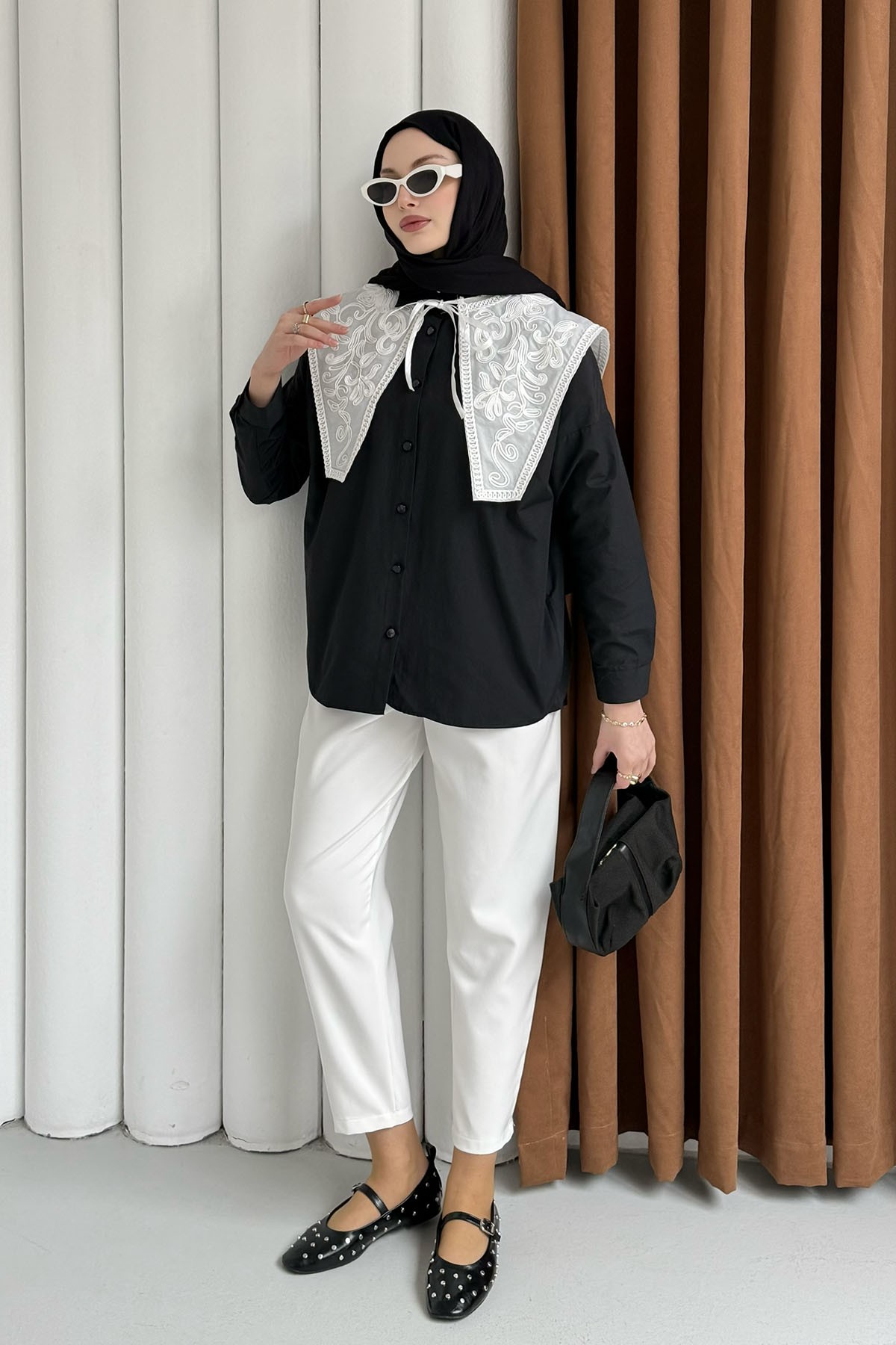 Premium Nakışlı Yaka Detaylı Gömlek-SİYAH