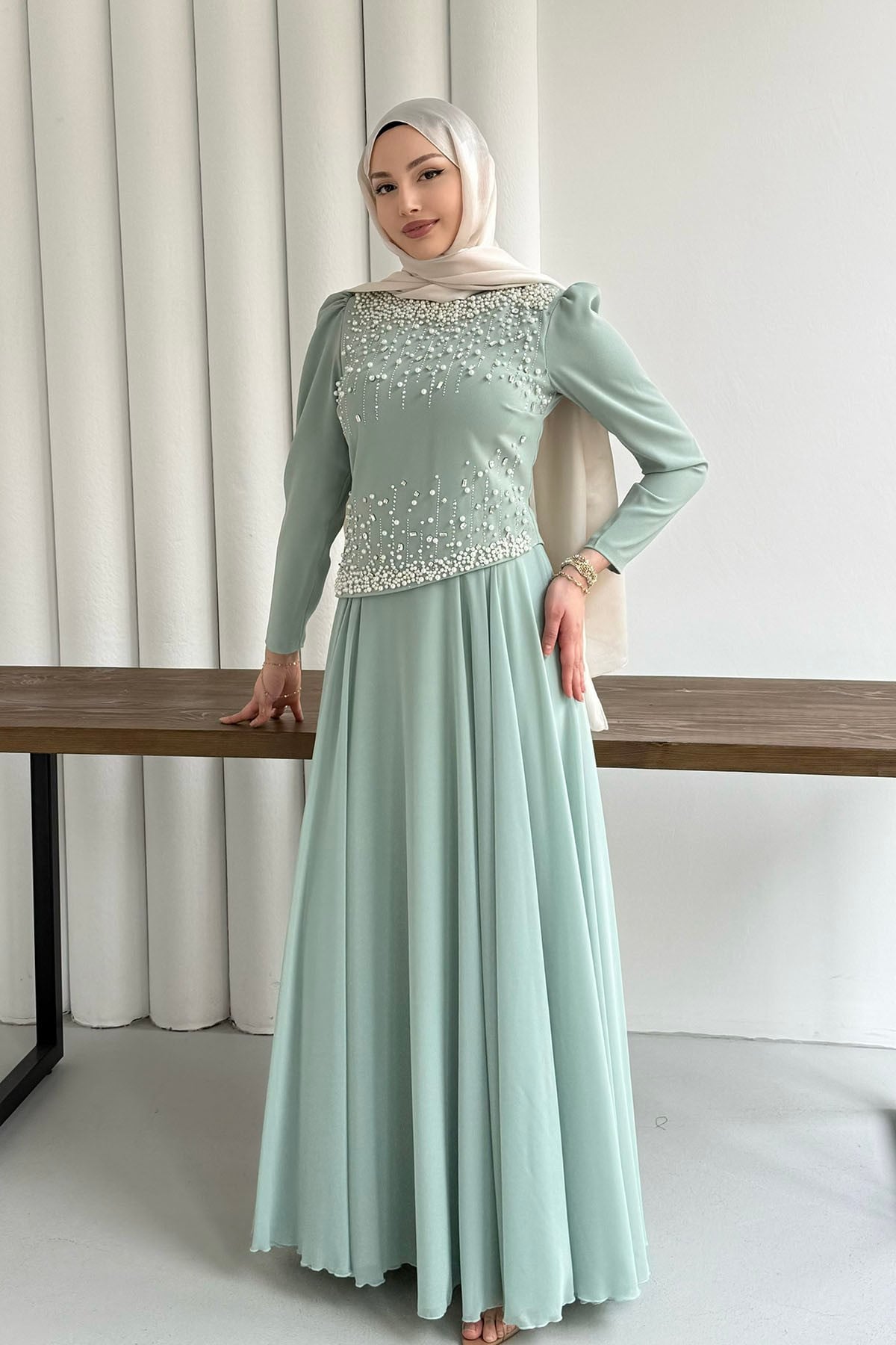Premium Üst Taş İşlemeli Tesettür Abiye-MİNT YEŞİLİ