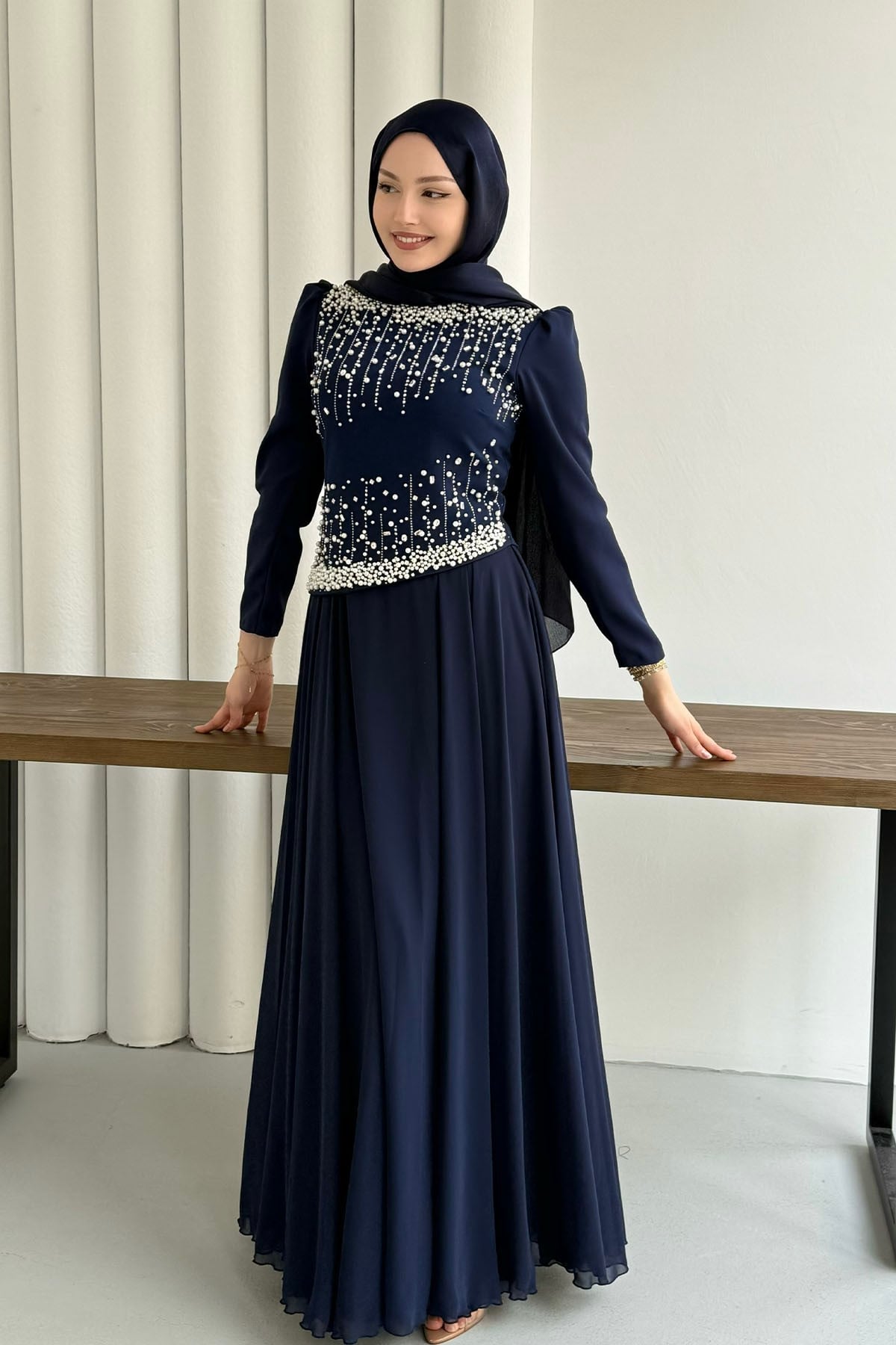 Premium Üst Taş İşlemeli Tesettür Abiye-LACİVERT