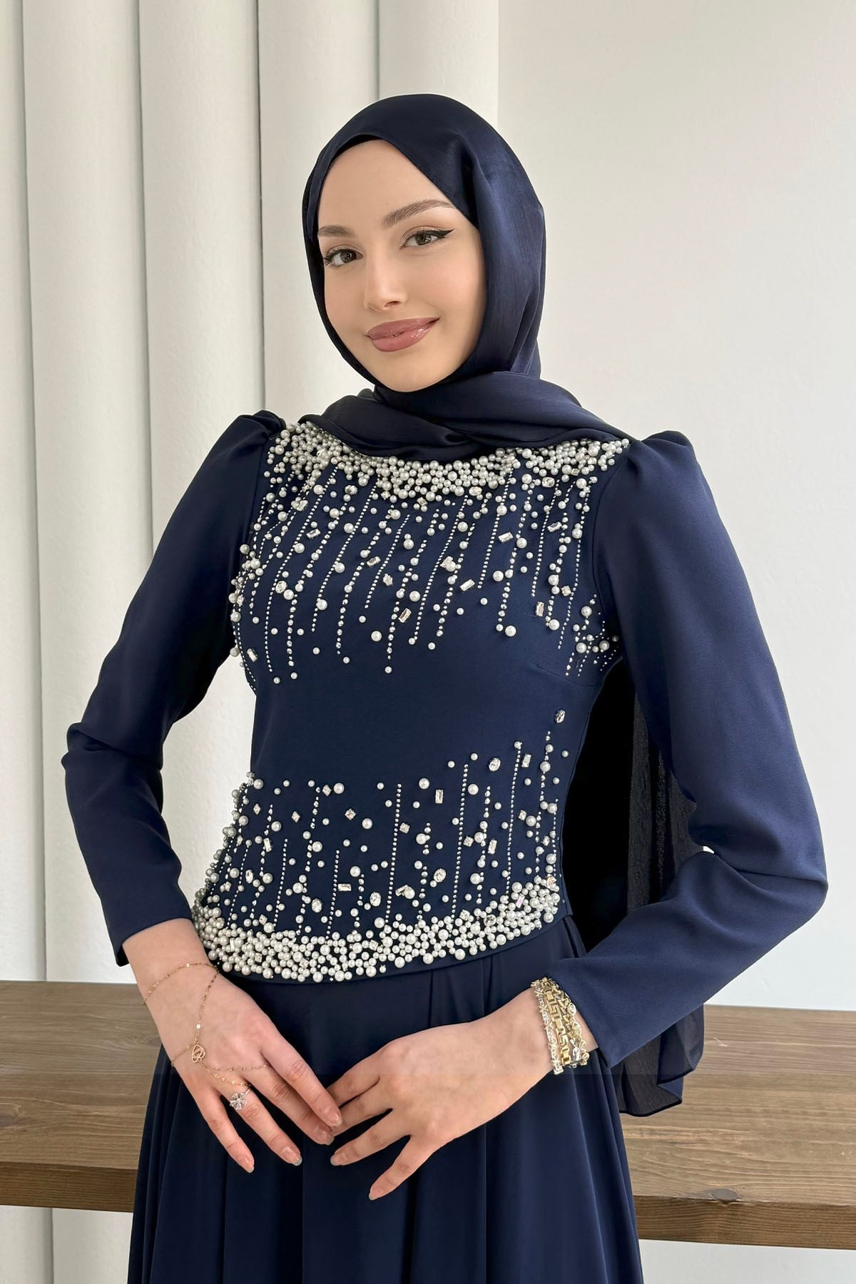 Premium Üst Taş İşlemeli Tesettür Abiye-LACİVERT