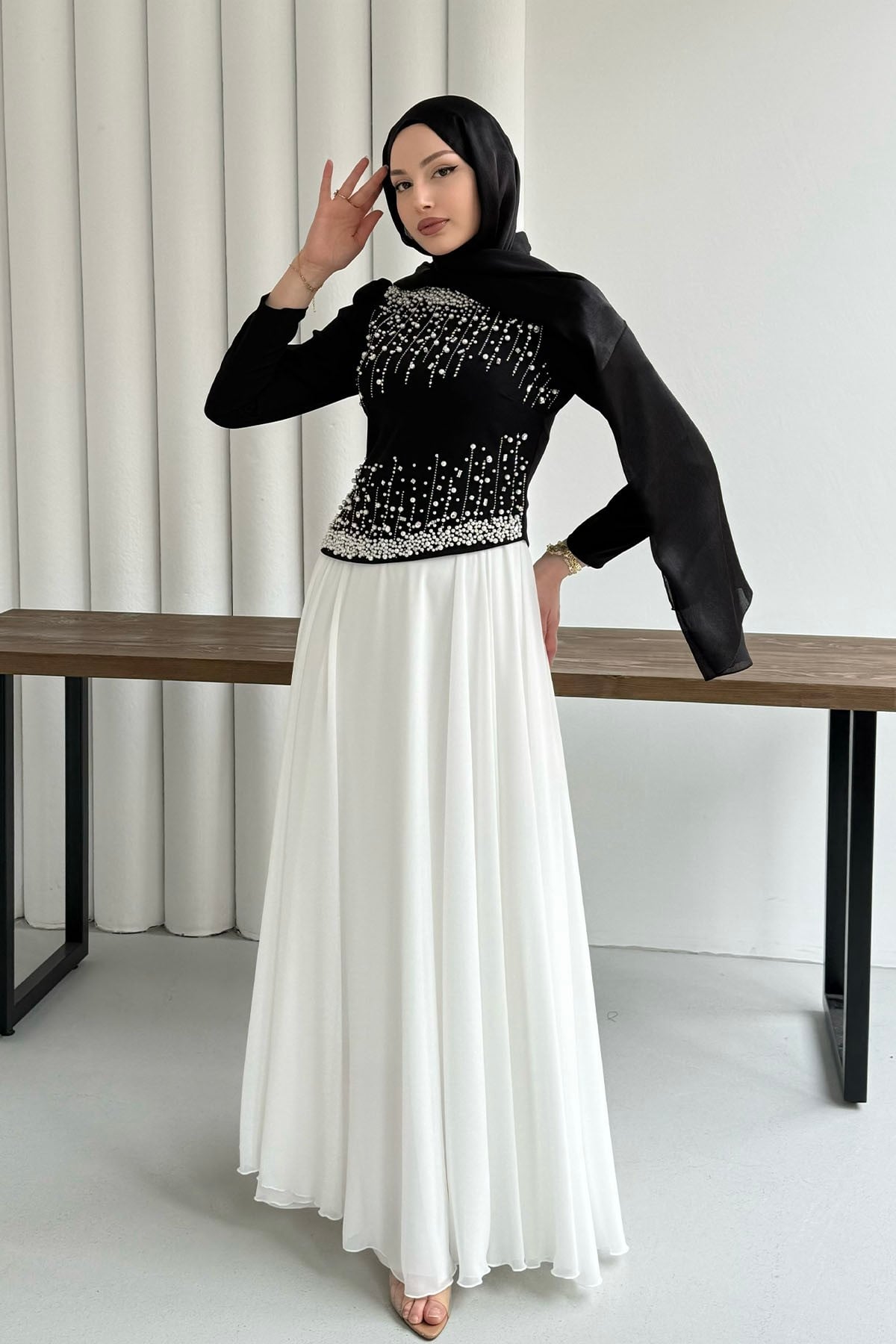 Premium Üst Taş İşlemeli Tesettür Abiye-SİYAH