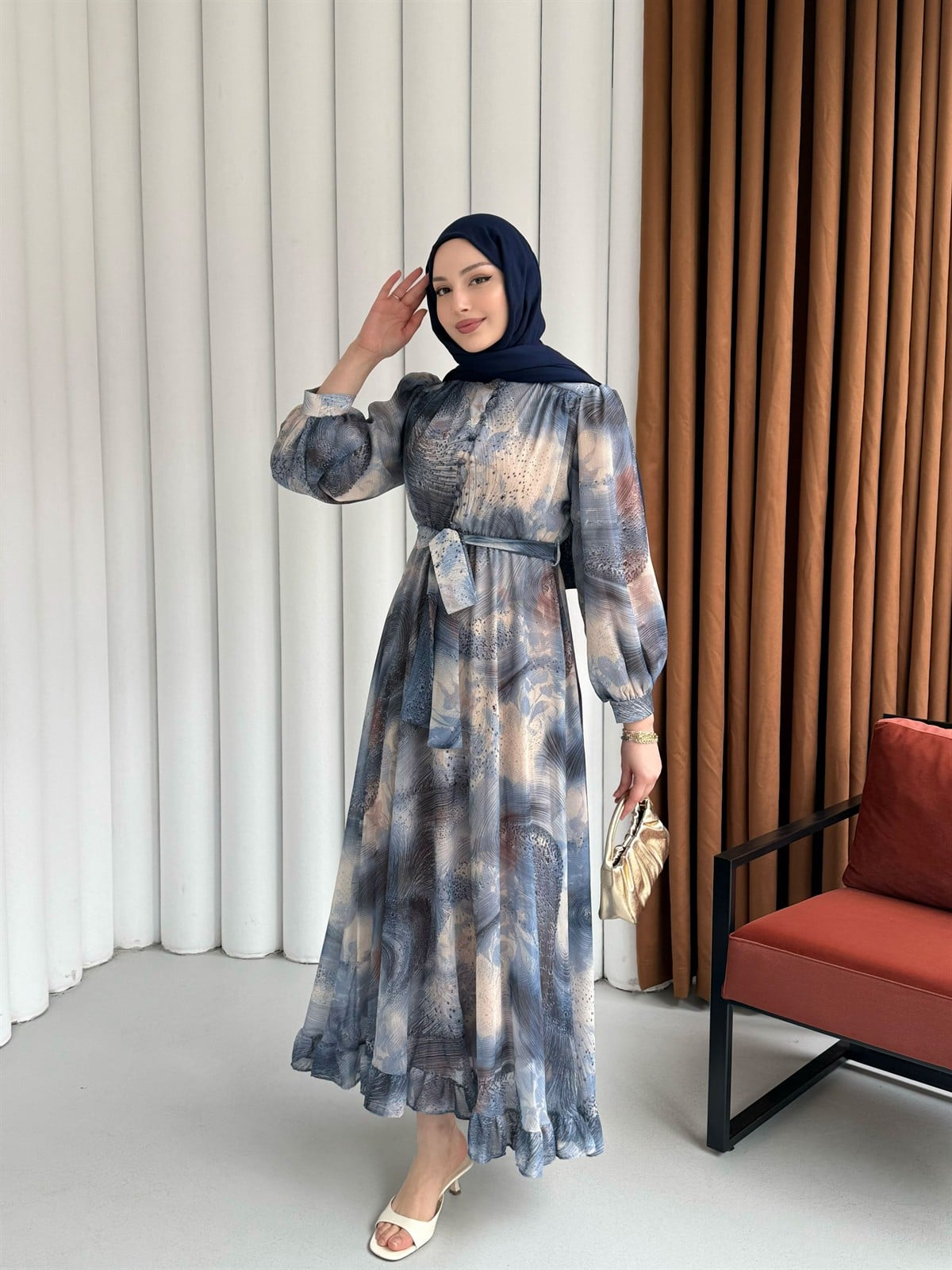 Rabella Desen Yarım Düğme Detay Balon Kol Tesettür Elbise-MAVİ