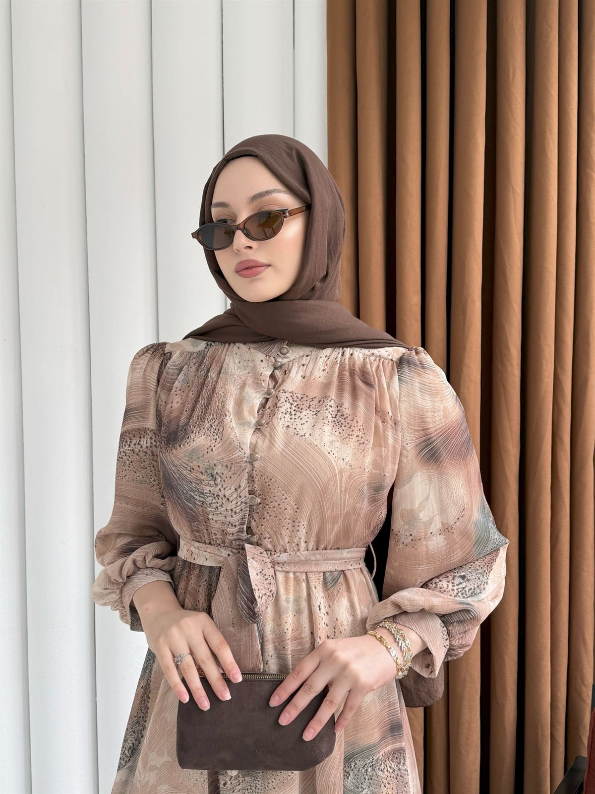 Rabella Desen Yarım Düğme Detay Balon Kol Tesettür Elbise-VİZON