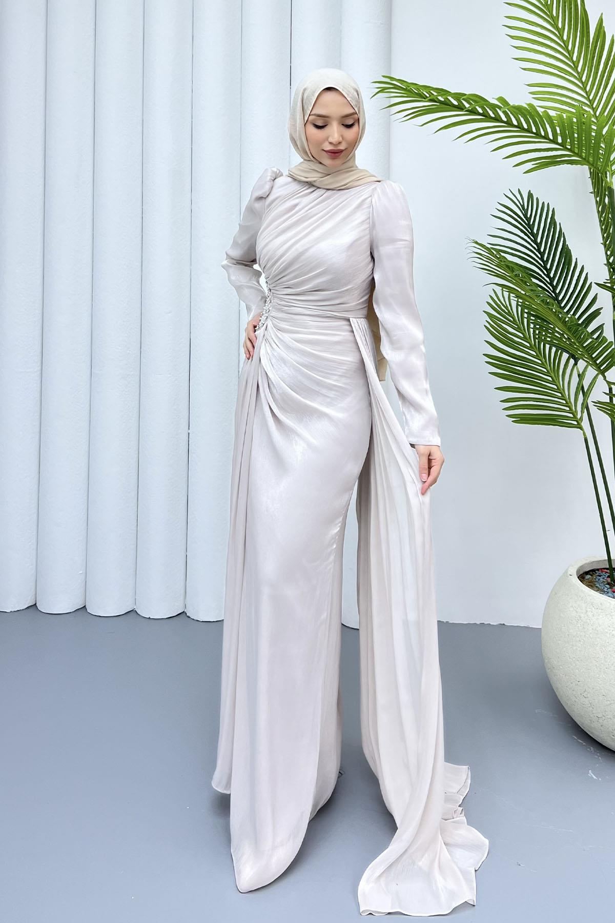 Sağ Taraf Taş İşlemeli Kuyruklu Tesettür Abiye-TAŞ