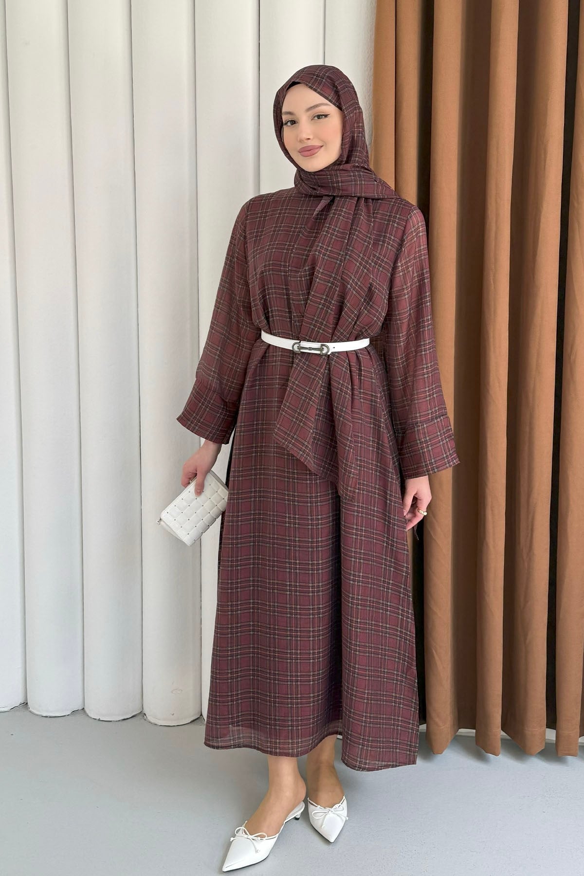 Şallı Ekose Desenli Şifon Tesettür Elbise-BORDO