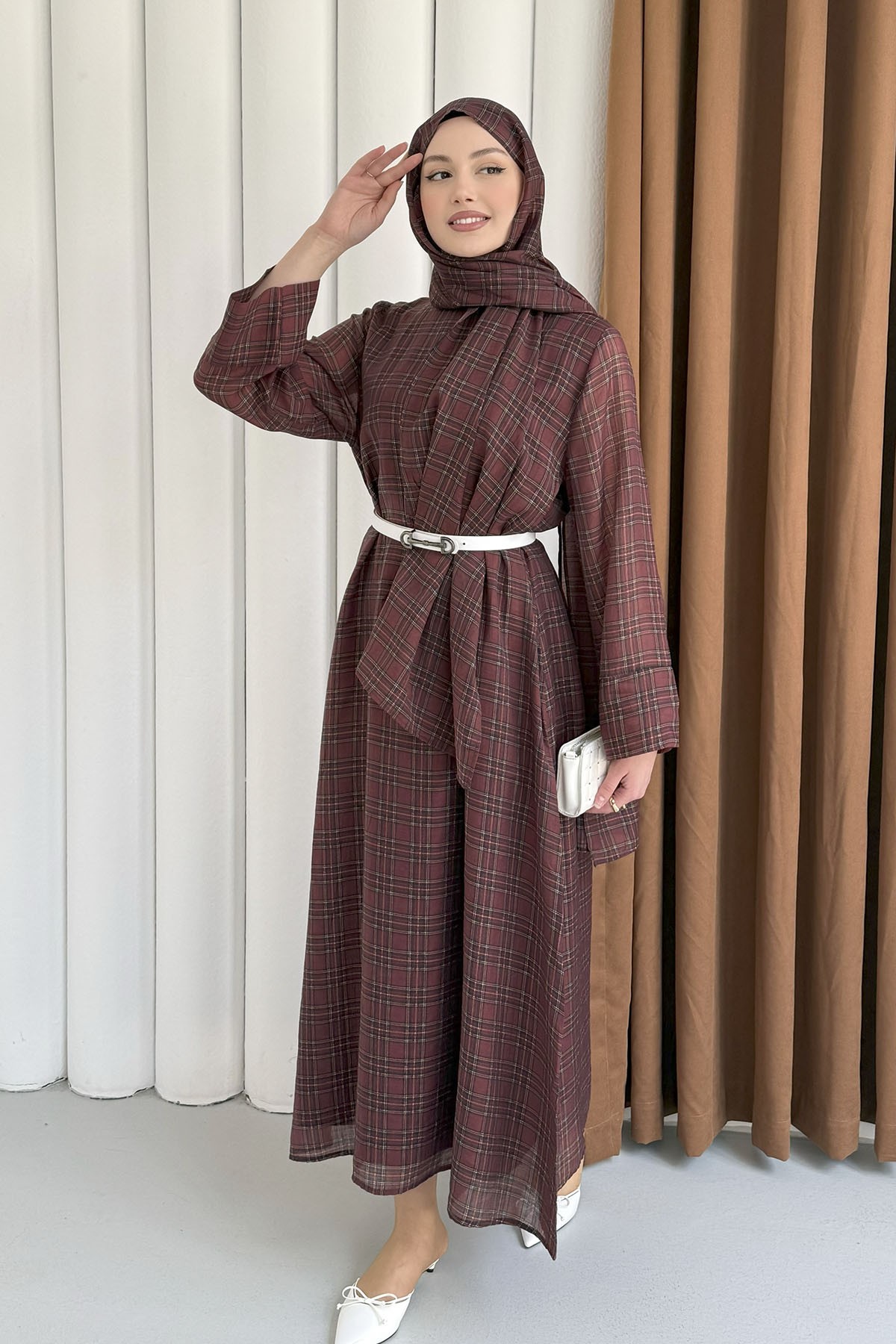 Şallı Ekose Desenli Şifon Tesettür Elbise-BORDO