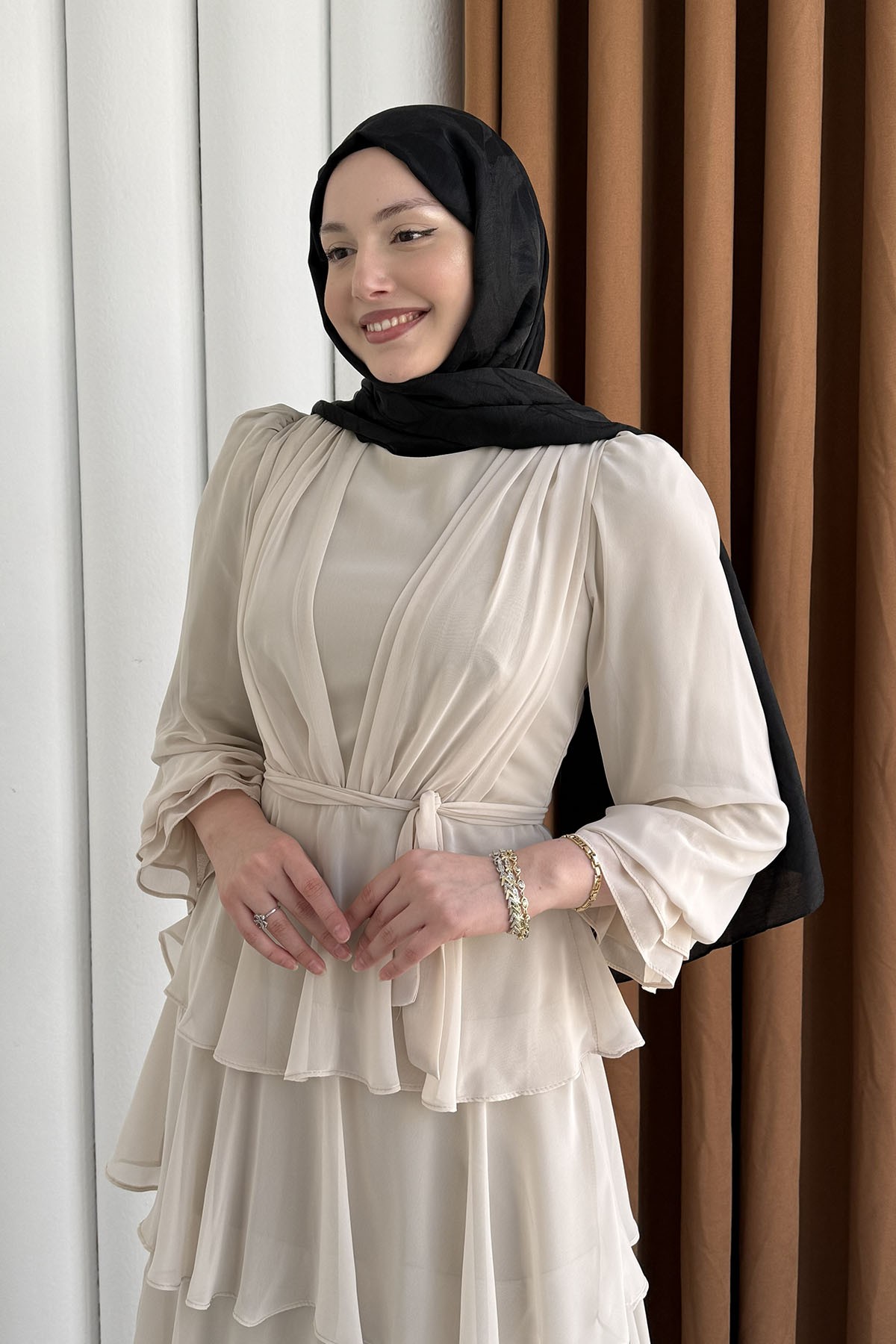 Şifon Kumaş Kat Katlı Tesettür Elbise-TAŞ