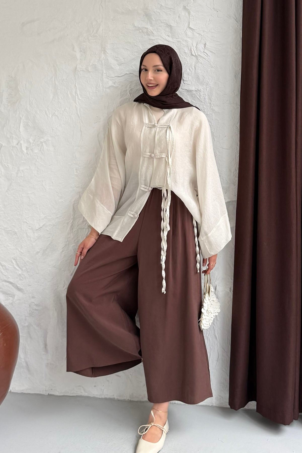 Süslü Düğme Detaylı Oversize Gömlek-TAŞ