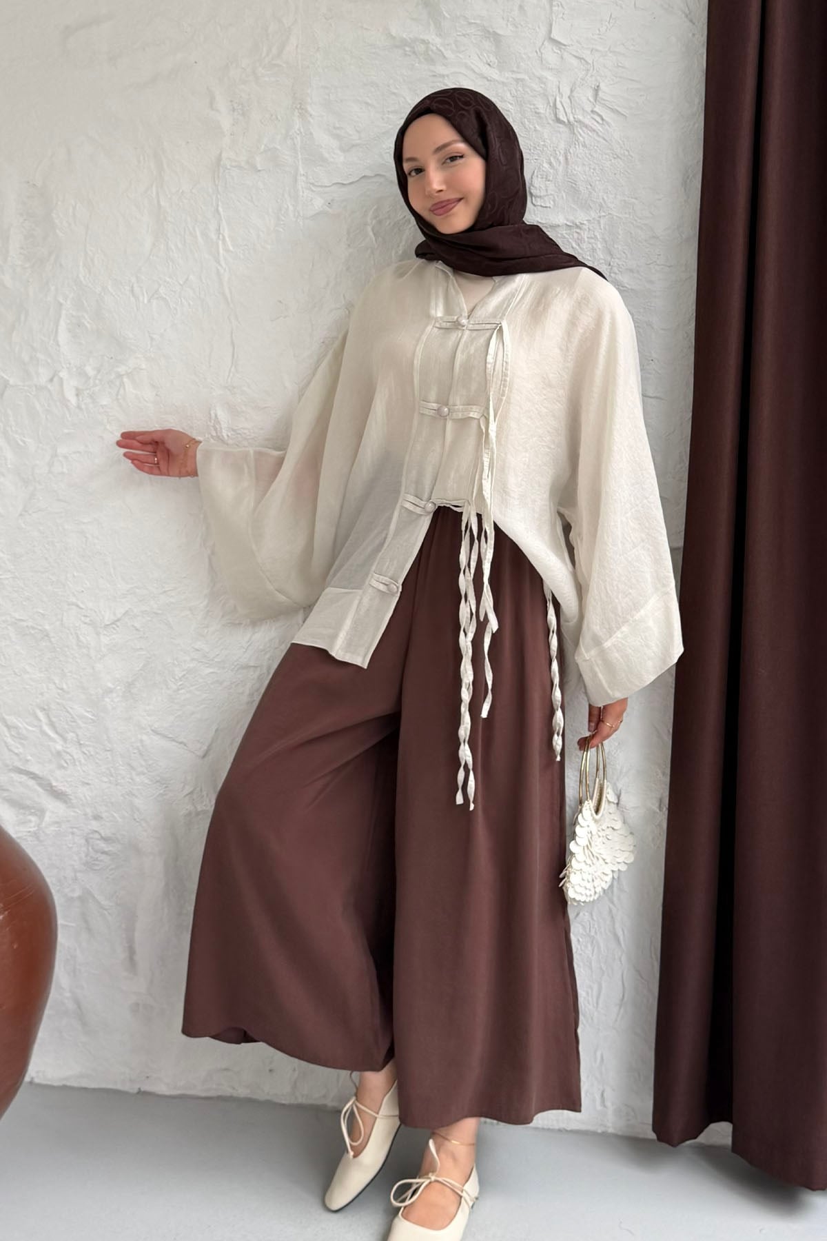 Süslü Düğme Detaylı Oversize Gömlek-TAŞ
