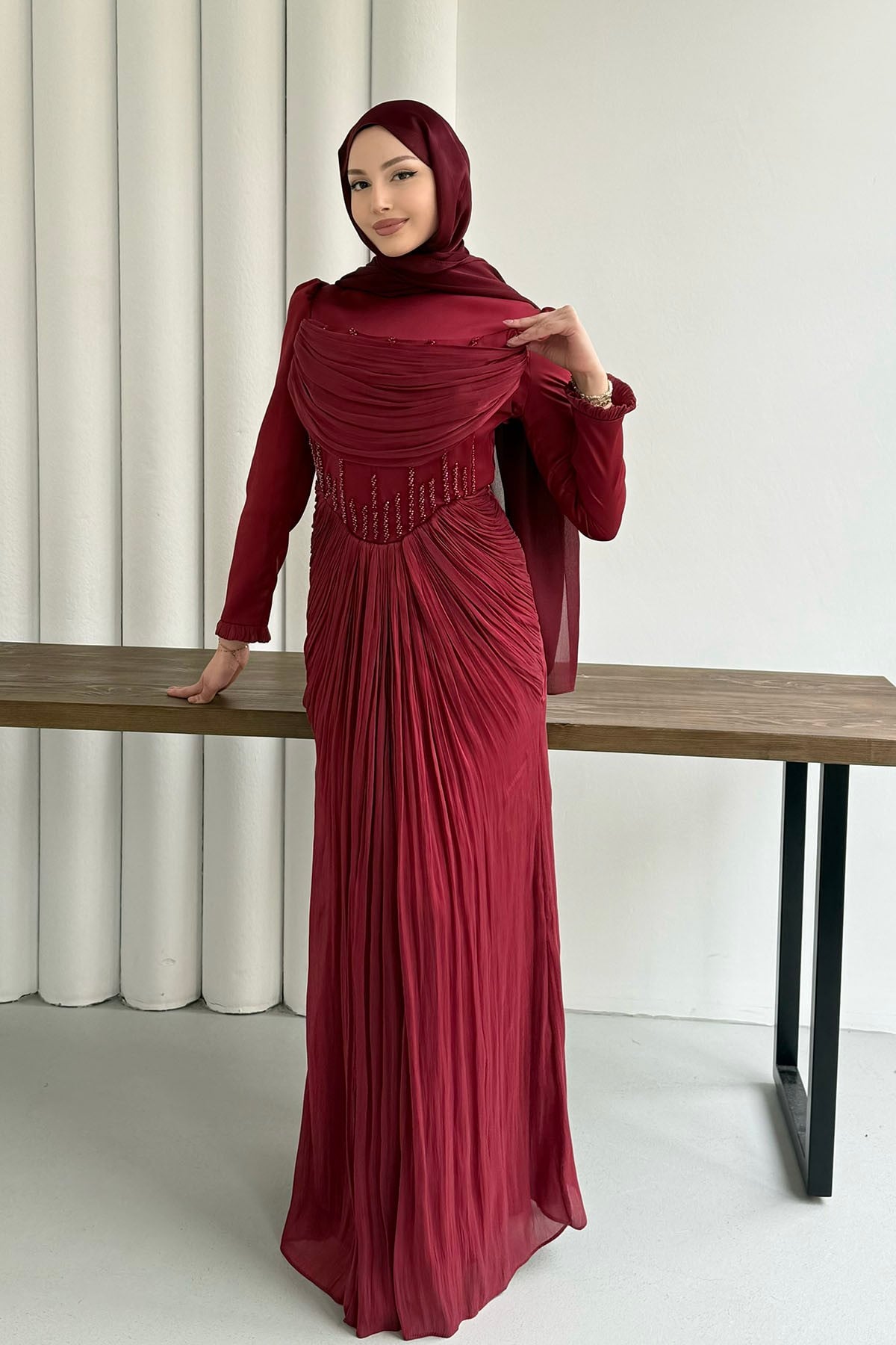 Taş İşlemeli Korse Detaylı Tesettür Abiye-BORDO