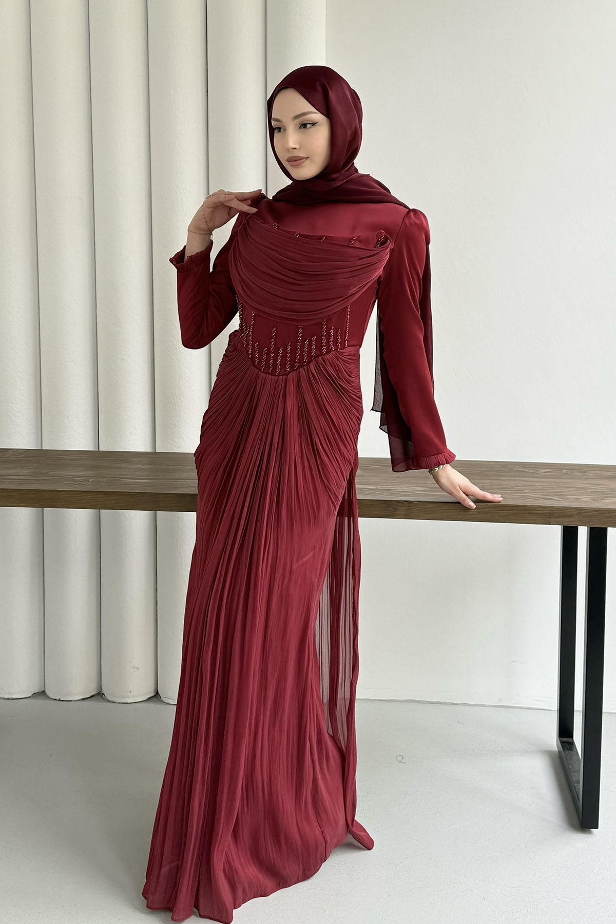 Taş İşlemeli Korse Detaylı Tesettür Abiye-BORDO