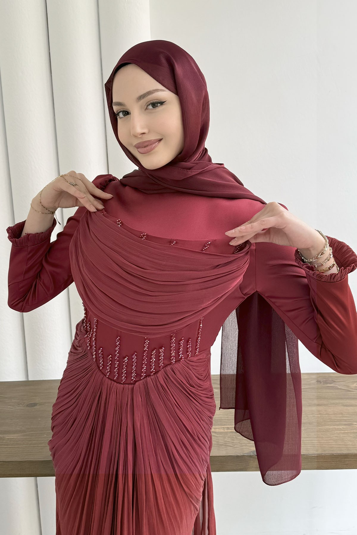 Taş İşlemeli Korse Detaylı Tesettür Abiye-BORDO