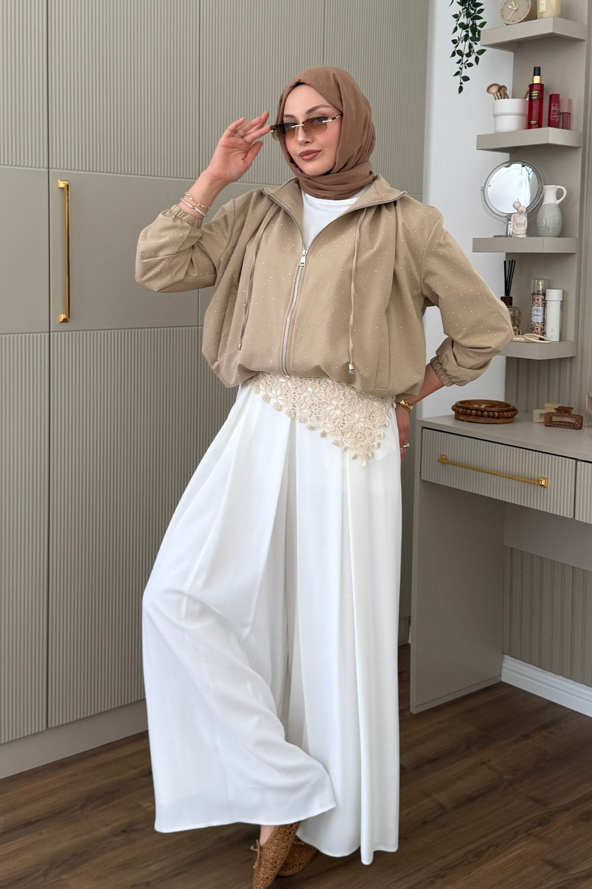 Taş İşlemeli Oversize Ön Fermuarlı Bomber Ceket-CAMEL