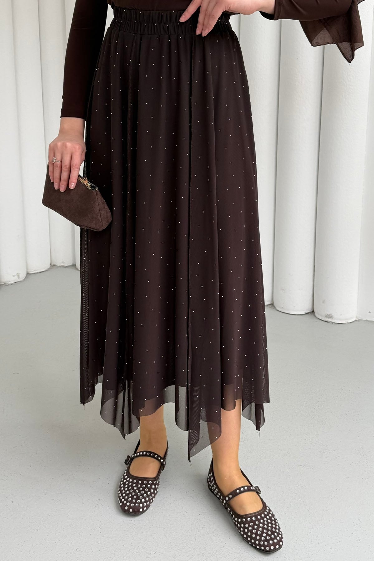 Taş Serpmeli Asimetrik Kesim Etek-KAHVERENGİ