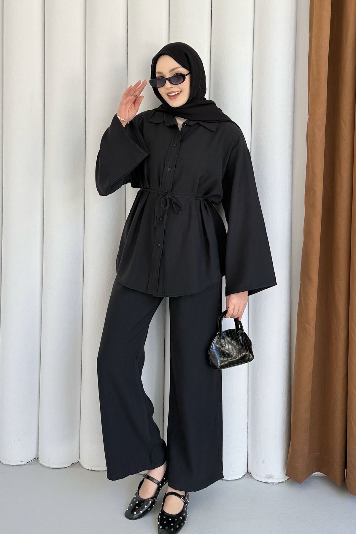 Tensel Kumaş Gömlekli Pantolonlu Tesettür Takım-SİYAH