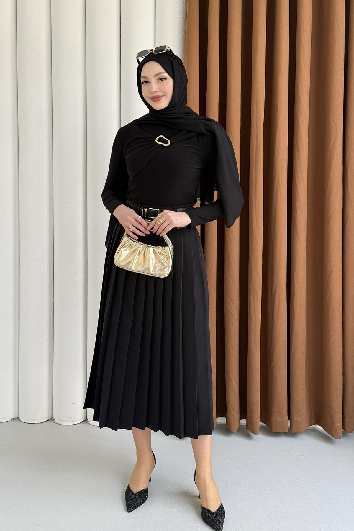 Toka Detaylı Sandy Bluz-SİYAH