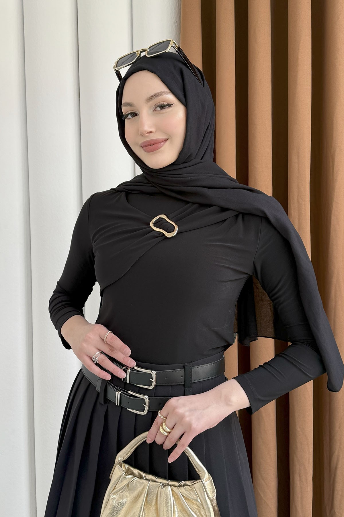 Toka Detaylı Sandy Bluz-SİYAH