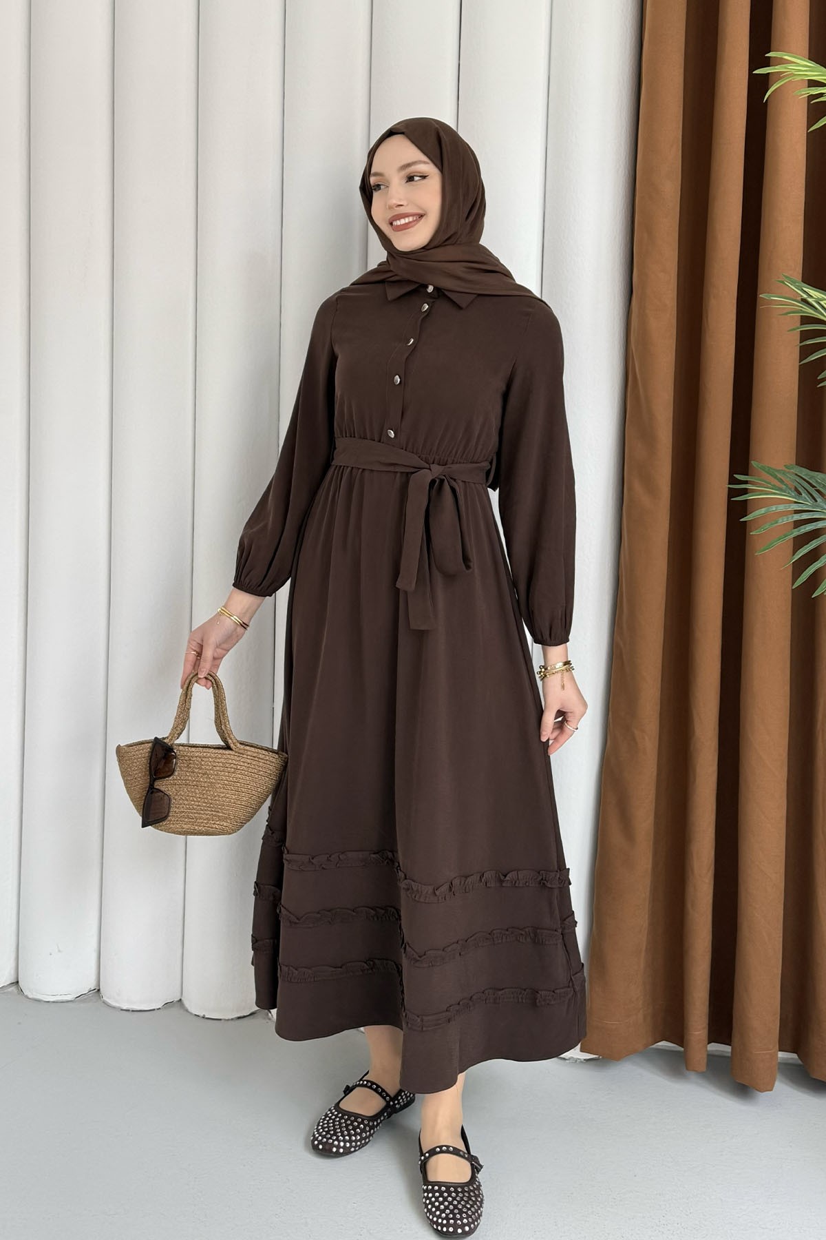 Twis Yarım Düğmeli Zarif Tesettür Elbise-KAHVERENGİ