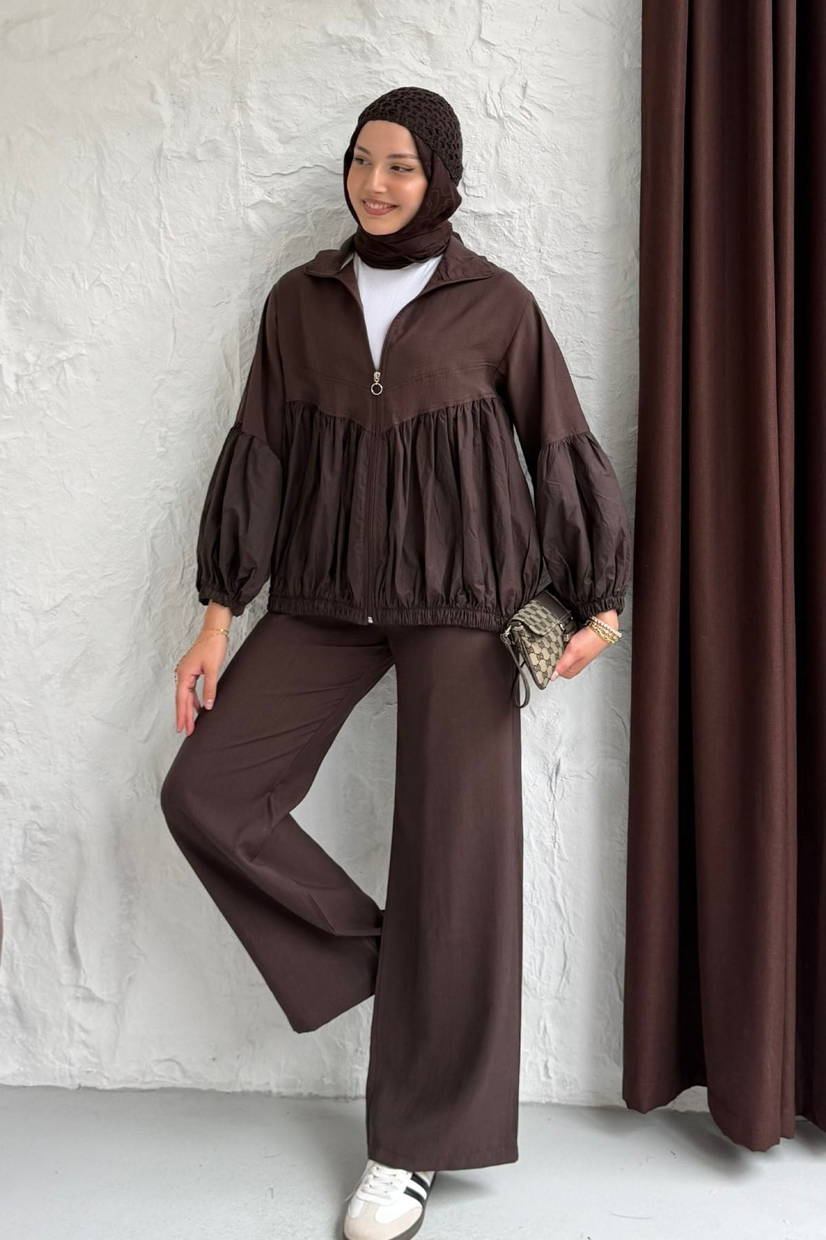 Üst Fermuarlı Balon Kol Peplum Tesettür Takım-KAHVERENGİ