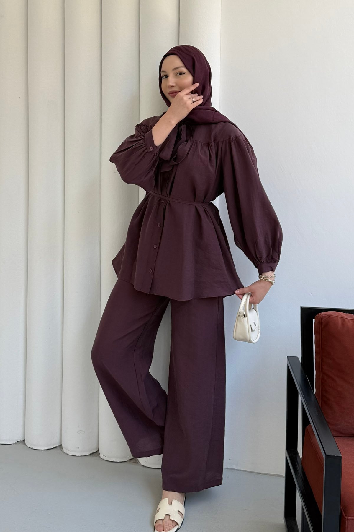 Yaka Bağlamalı Gömlek Pantolon Tesettür Takım-MÜRDÜM