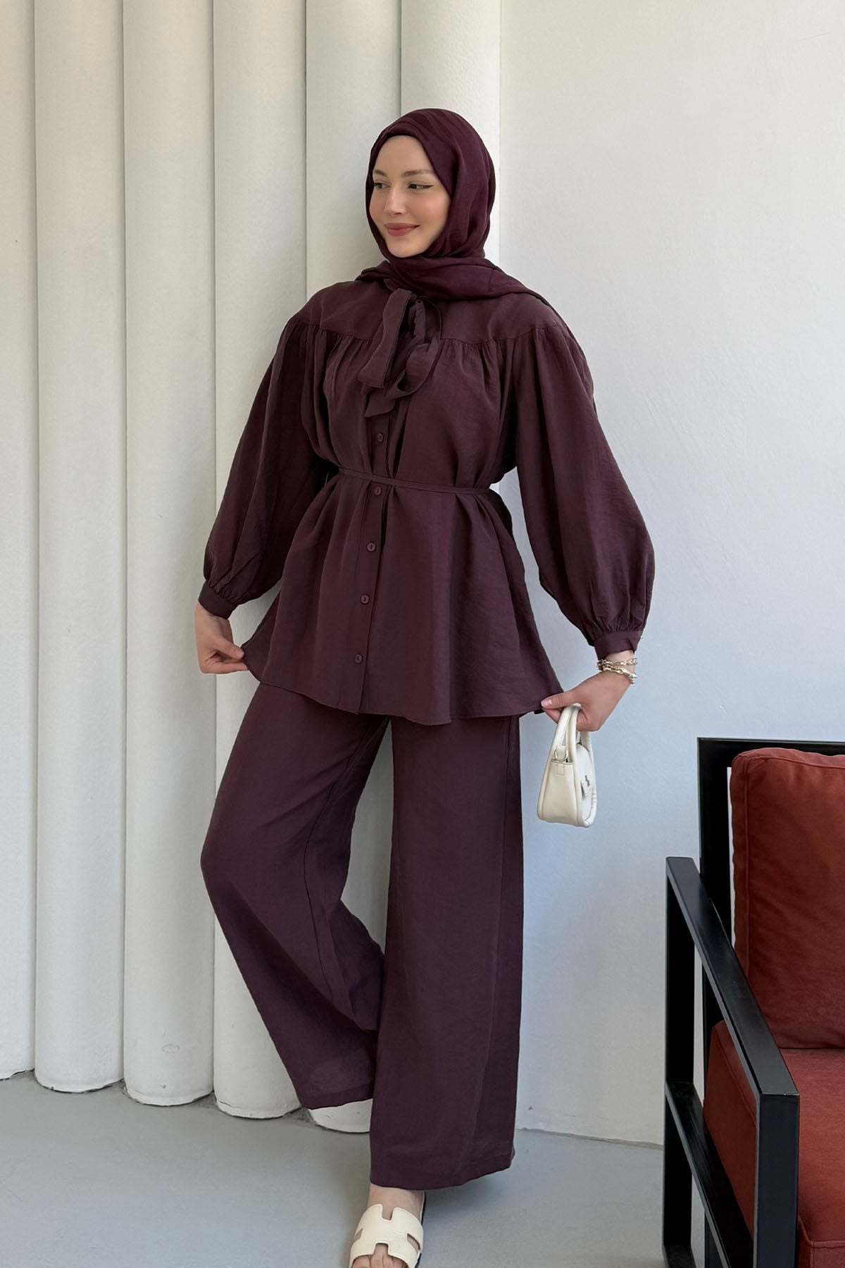 Yaka Bağlamalı Gömlek Pantolon Tesettür Takım-MÜRDÜM