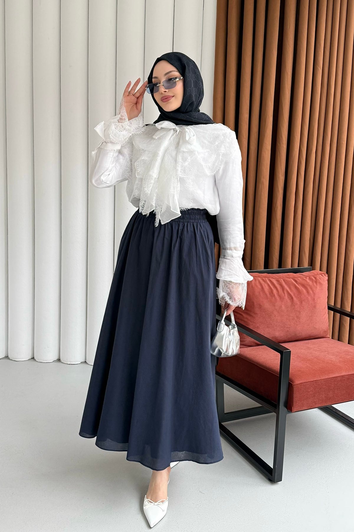 Yaka Ve Kol Dantel Fırfır Detay Gömlek-BEYAZ