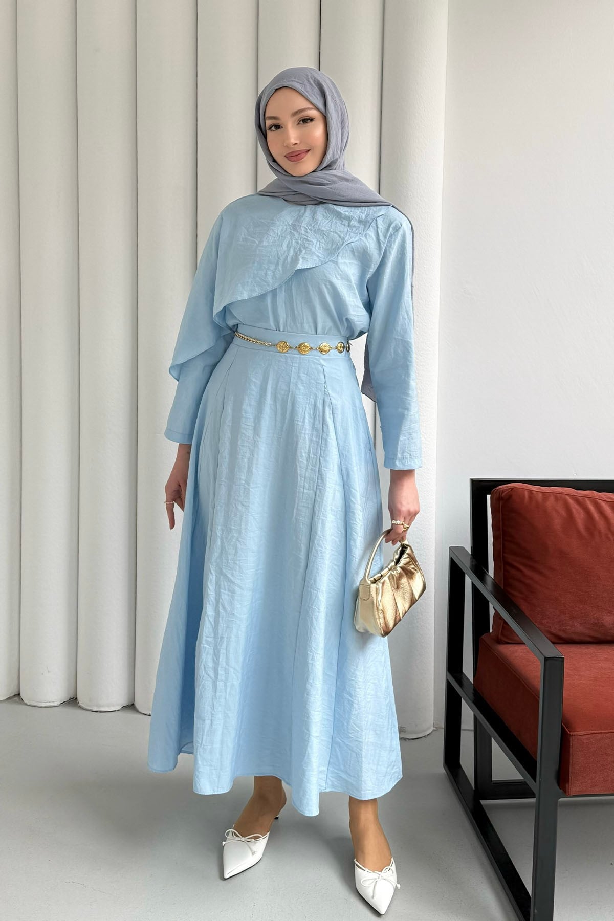 Yakası Asimetrik Detay Etekli Tesettür Takım-BEBE MAVİ