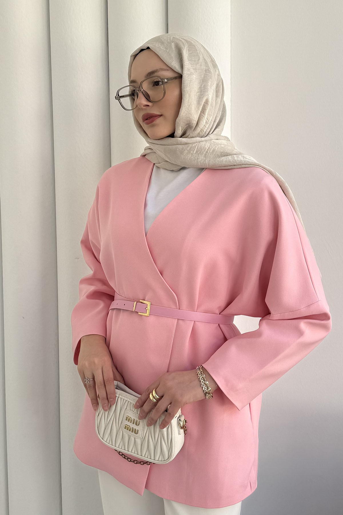 Yakasız Kemer Detaylı Ceket-PEMBE