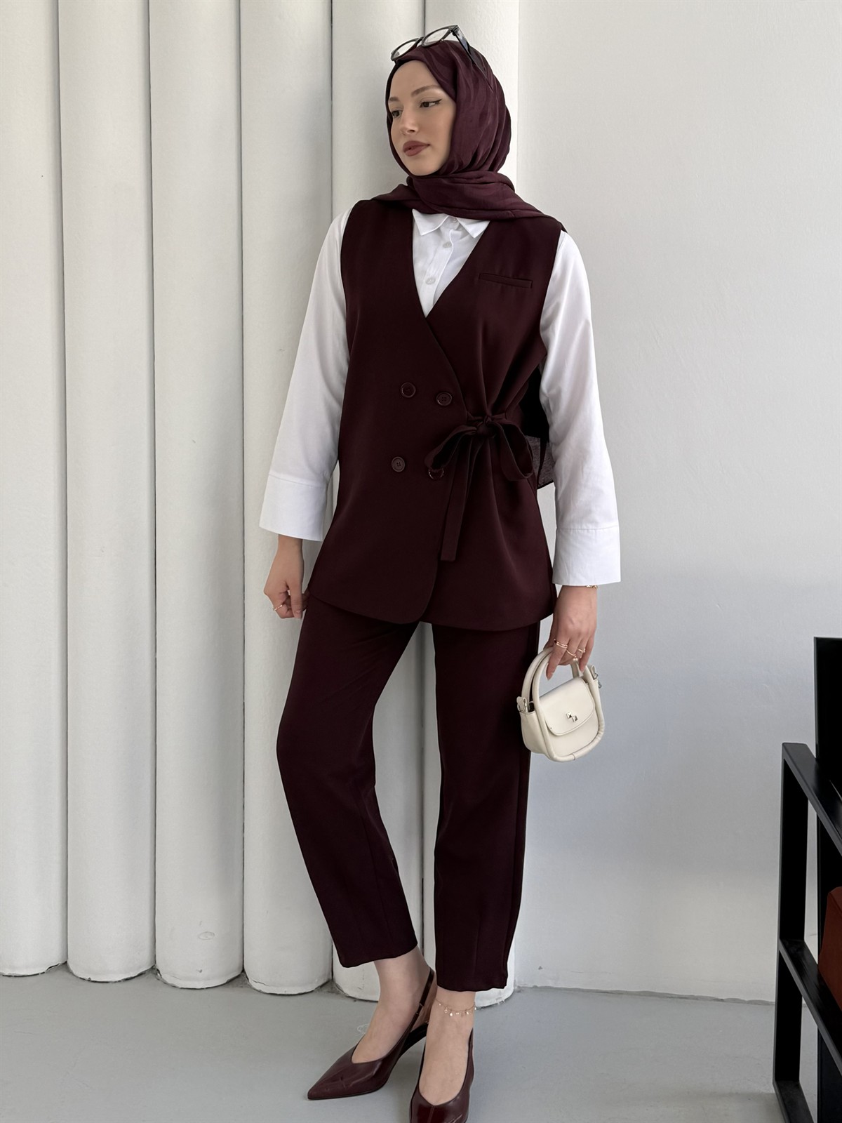 Yan Bağlama Detaylı Yelekli Pantolon Tesettür Takım-BORDO