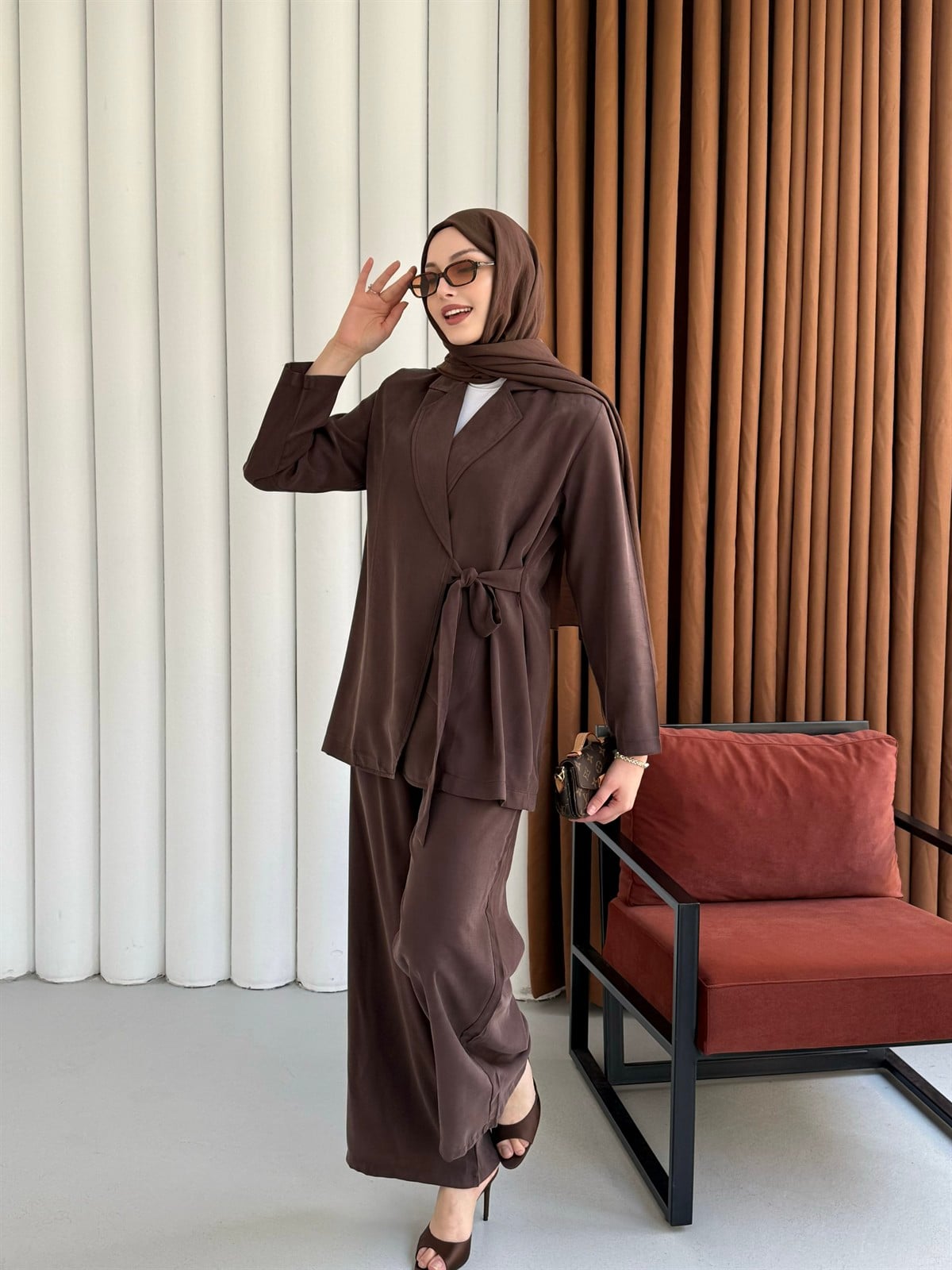 Yandan Bağlamalı Ceket Pantolon Tesettür Takım-KAHVERENGİ
