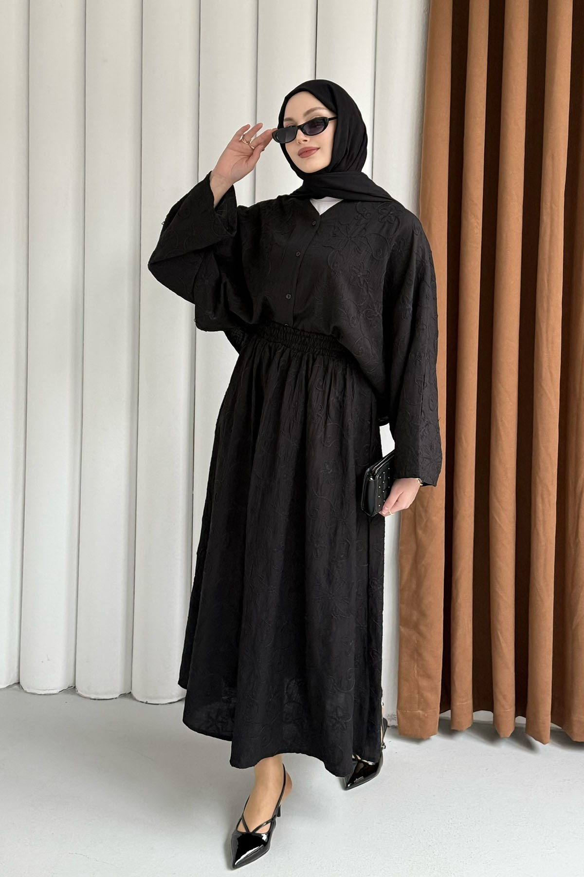 Yarasa Kol Kendinden Desenli Bel Lastikli Etekli Tesettür Takım-SİYAH