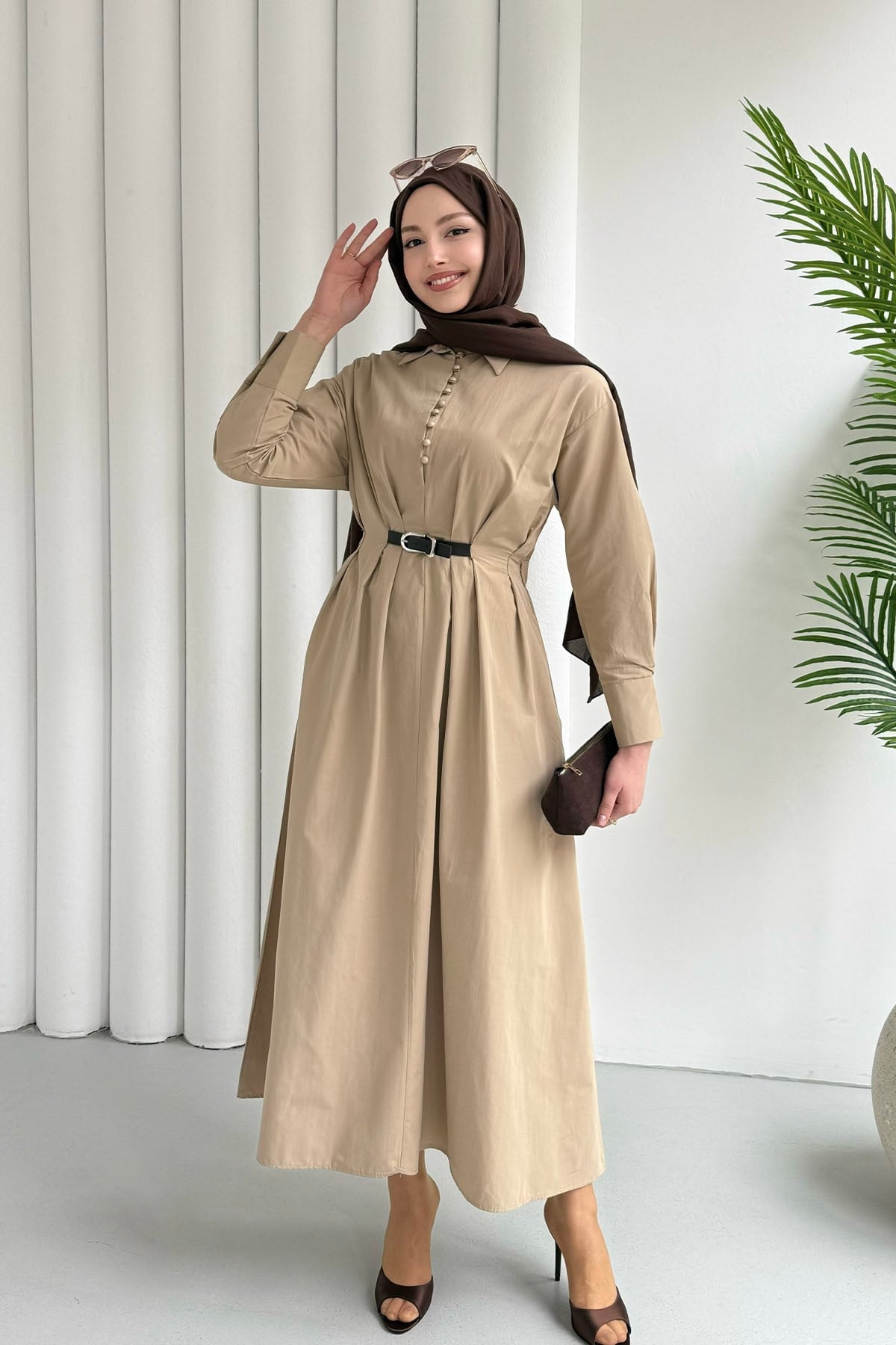 Yarım Düğmeli Bele Oturan Kemer Detaylı Tesettür Elbise-TAŞ