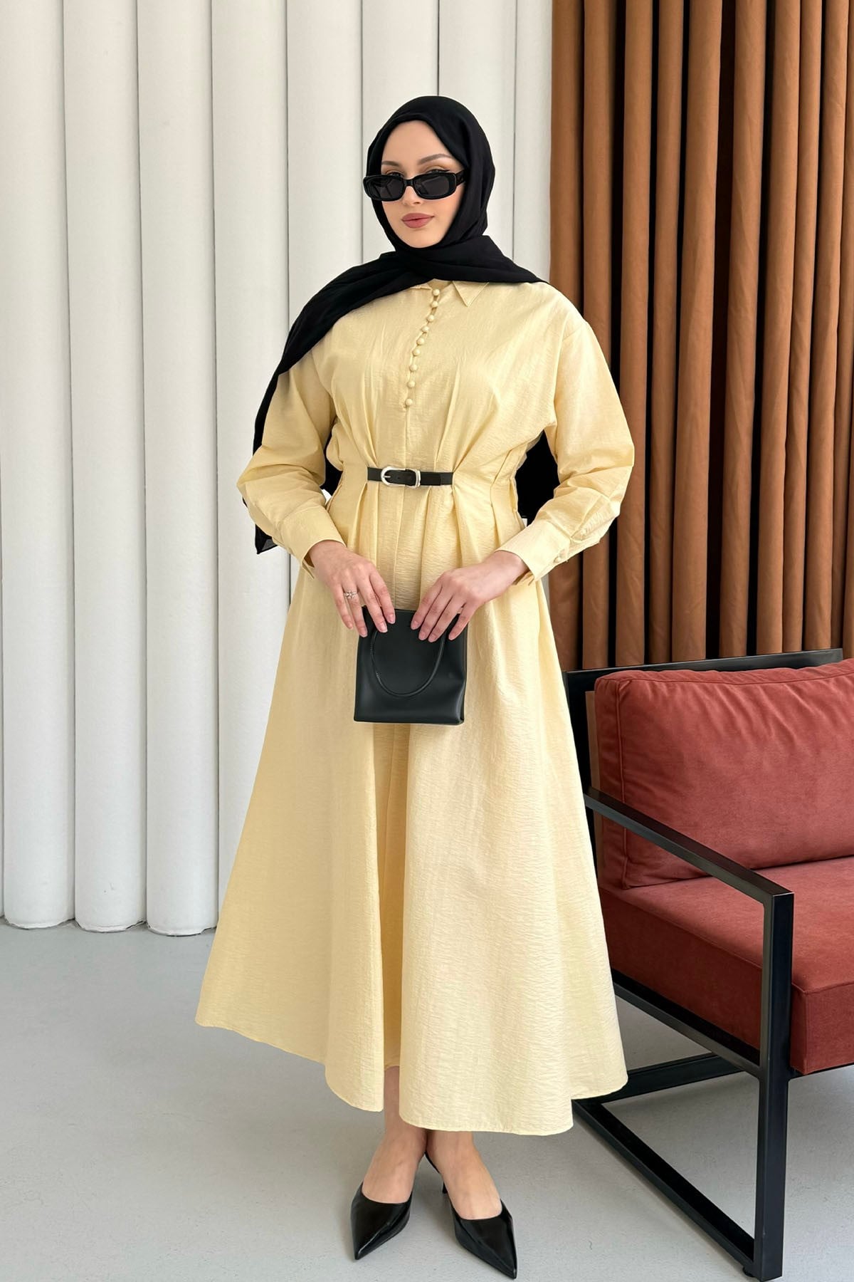 Yarım Düğmeli Bele Oturan Kemer Detaylı Tesettür Elbise-SARI