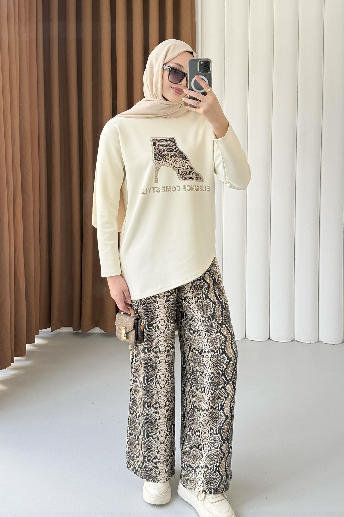 Yazı Baskılı Asimetrik Kesim Pantolonlu Tesettür Takım-EKRU