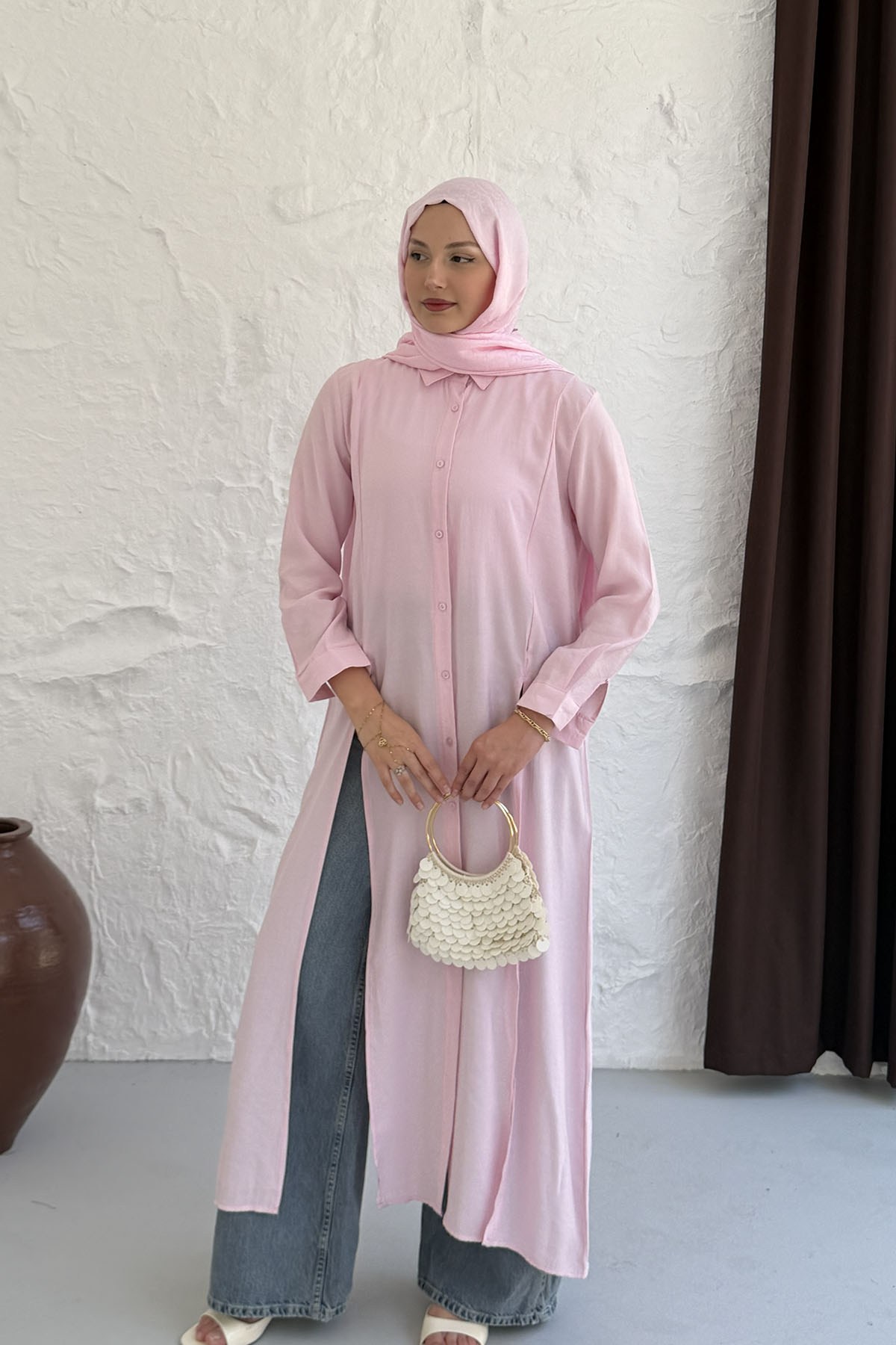 Yırtmaç Detaylı Boydan Düğmeli Tasarım Tunik-PEMBE