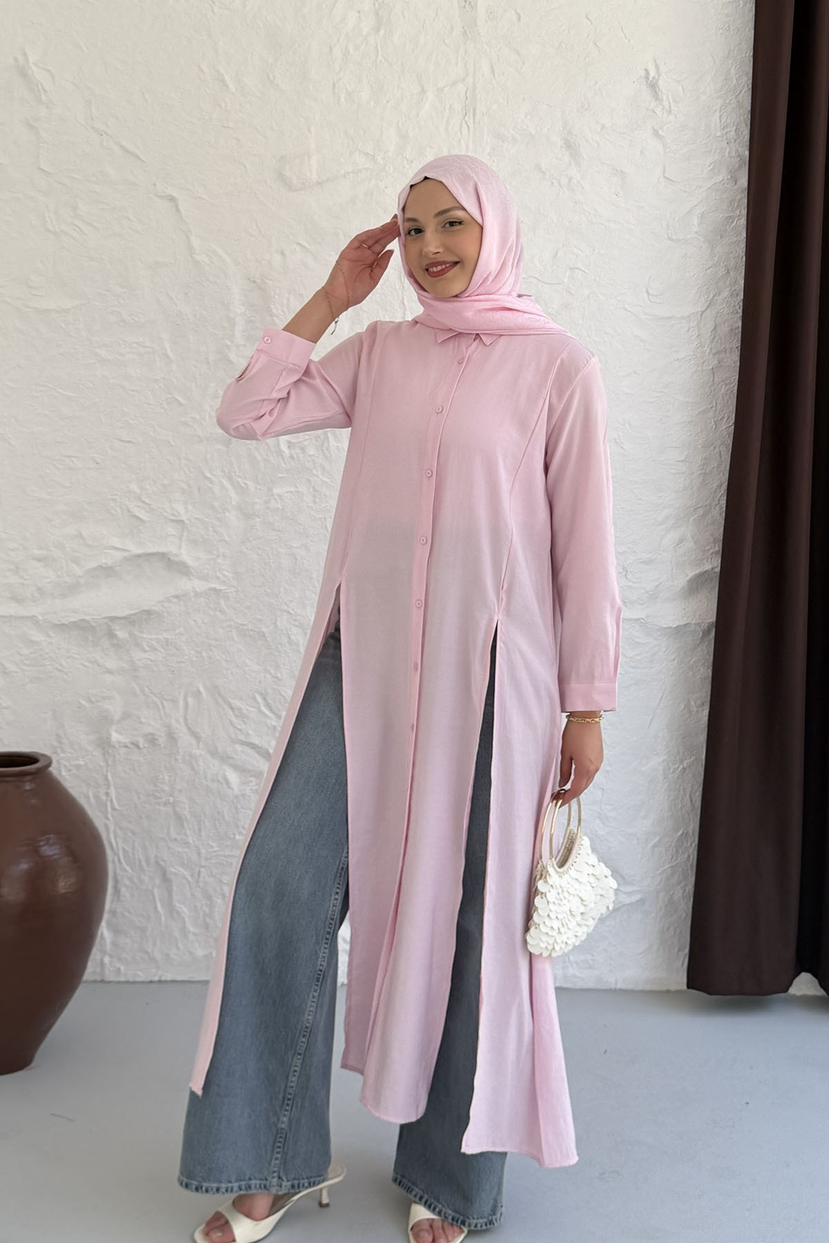 Yırtmaç Detaylı Boydan Düğmeli Tasarım Tunik-PEMBE