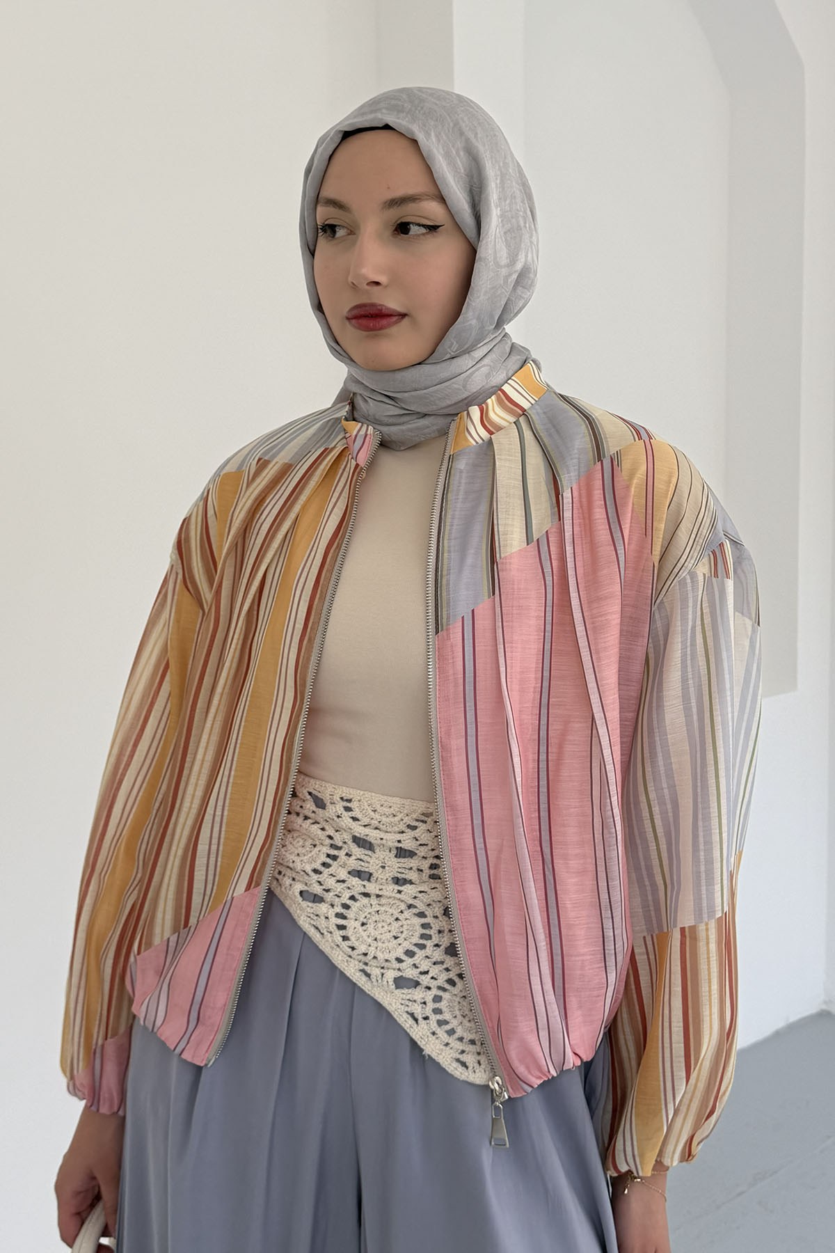 ZR Model Bomber Ceket-PEMBE