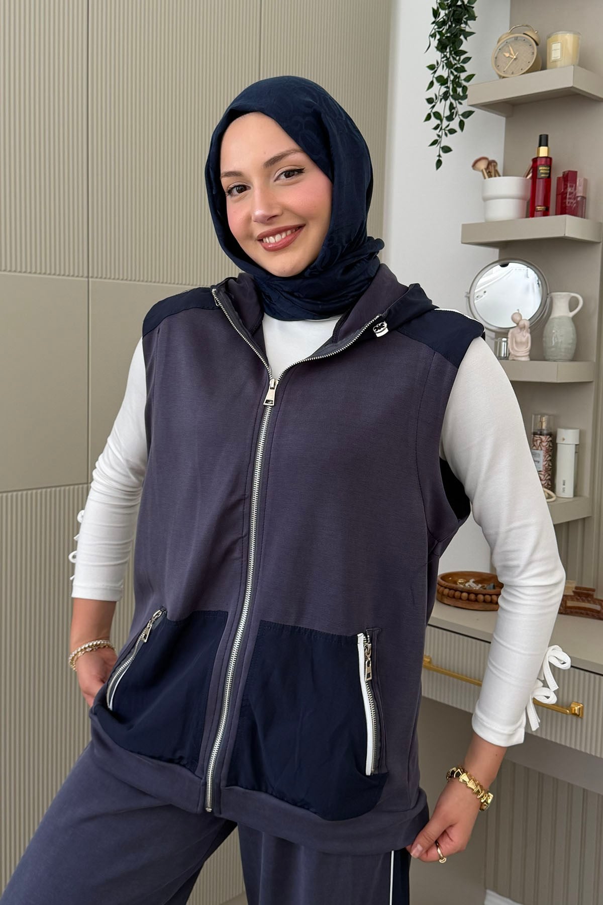ZR Oysho Spor Şerit Detaylı Kapüşonlu Fermuarlı Tesettür Takım-LACİVERT