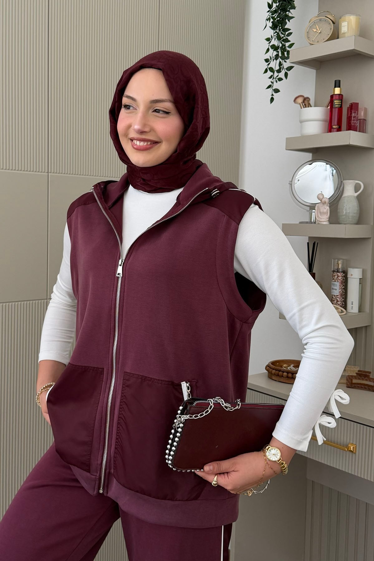 ZR Oysho Spor Şerit Detaylı Kapüşonlu Fermuarlı Tesettür Takım-BORDO