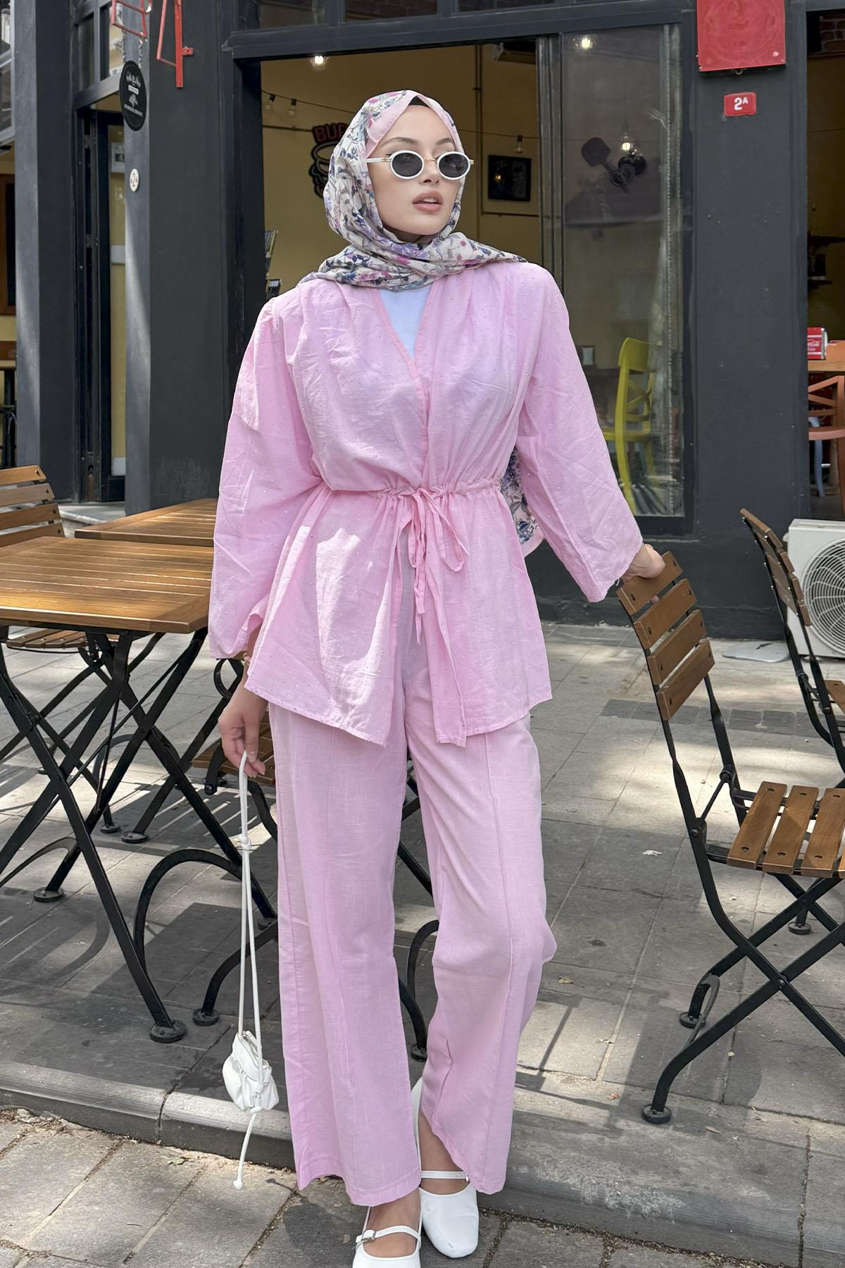 Belden Büzgülü Taş Serpmeli Keten Kimino Tesettür Takım-PEMBE