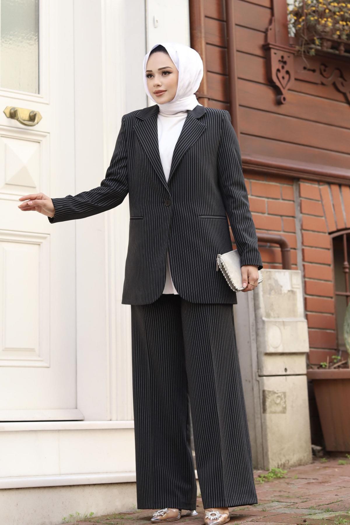 Çizgili Blazer Tesettür Takım-SİYAH
