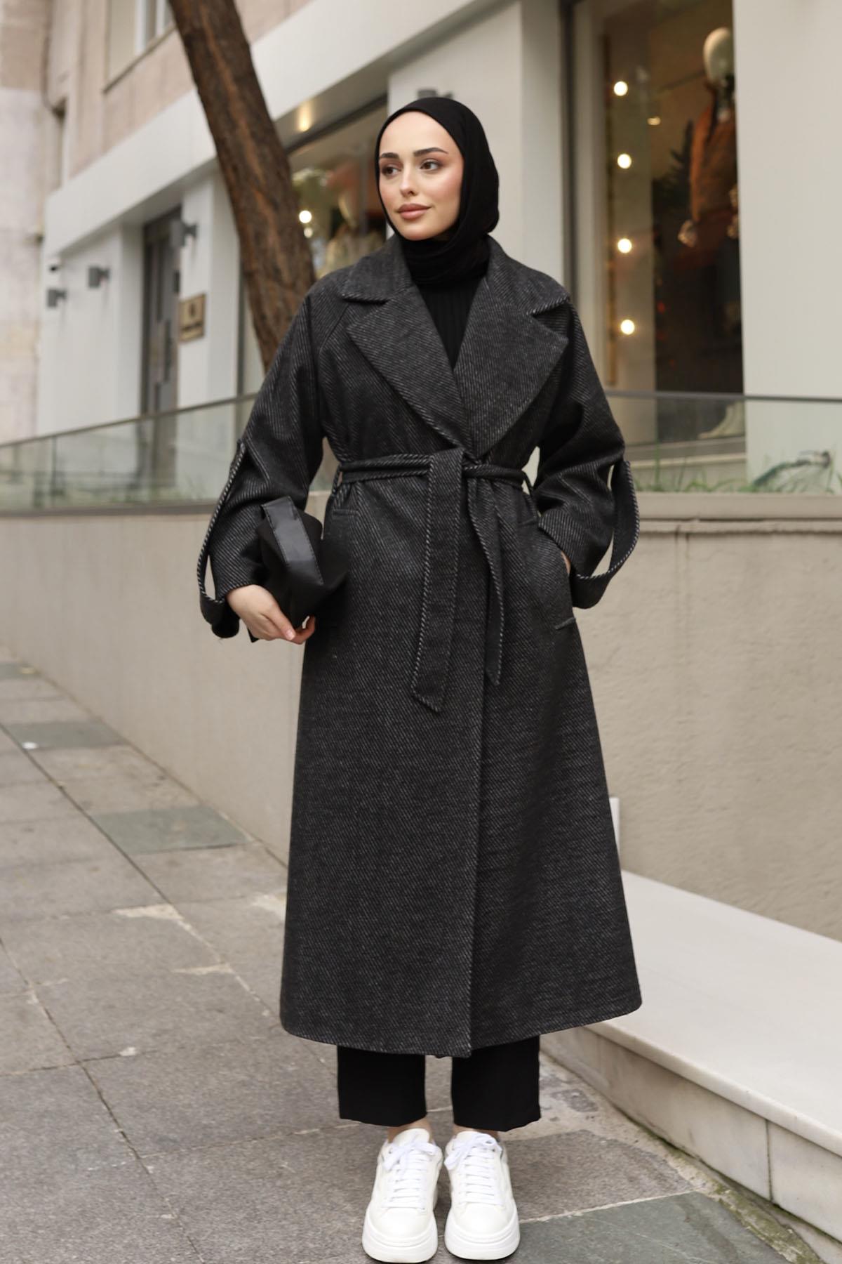 Kol Apoletli Uzun Kaşe Kaban-SİYAH