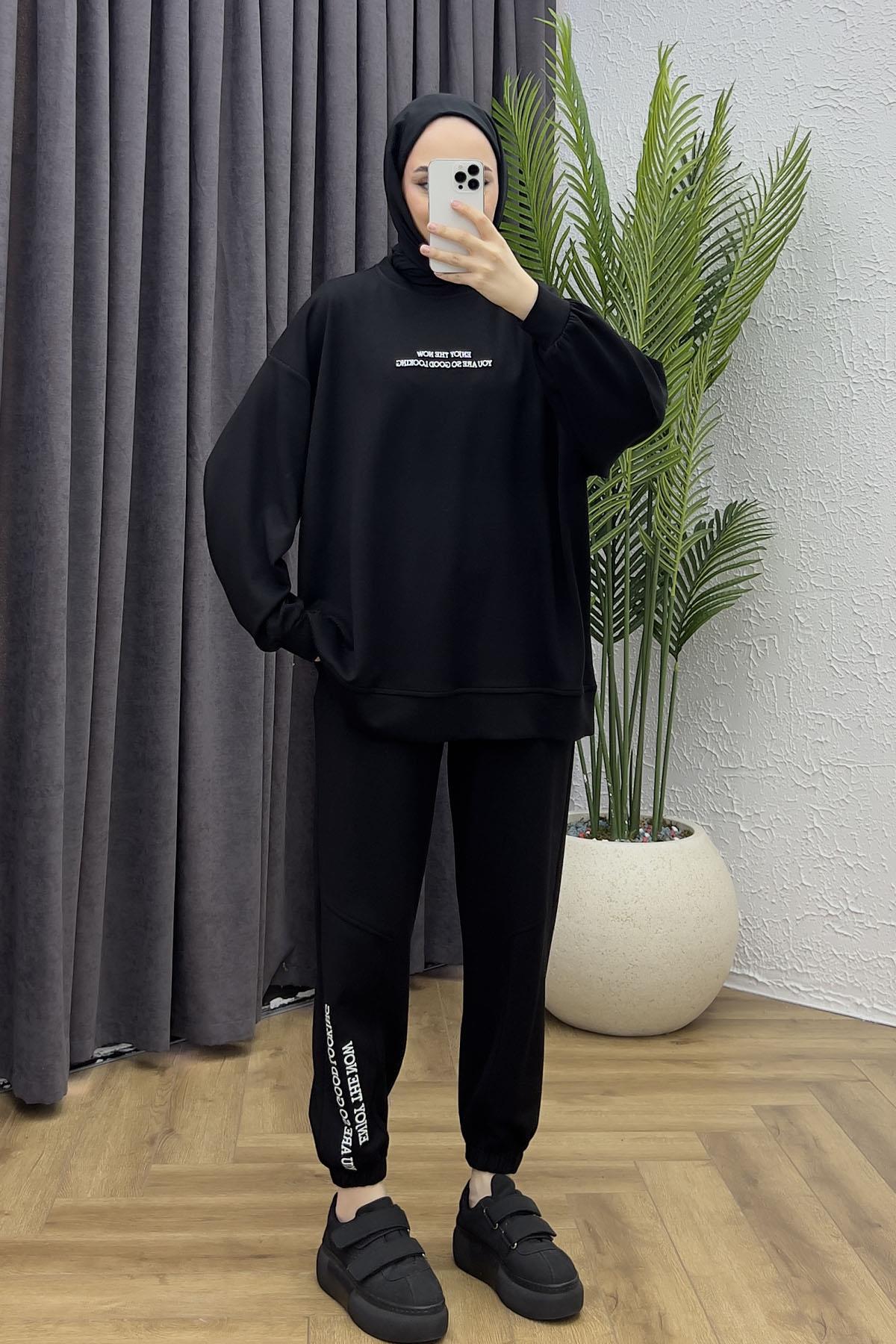 Nakış Detaylı Oversize Spor Tesettür Takım-SİYAH