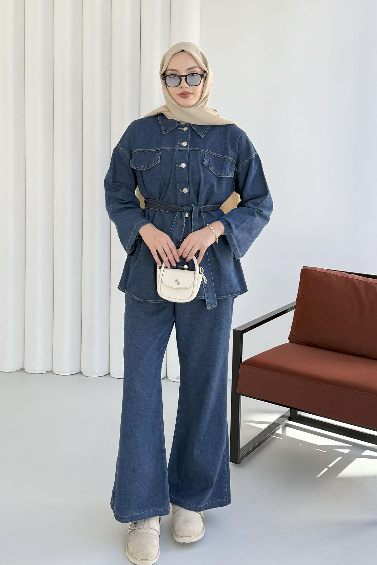 Önü Düğmeli Kuşaklı Denim Tesettür Takım-KOYU MAVİ