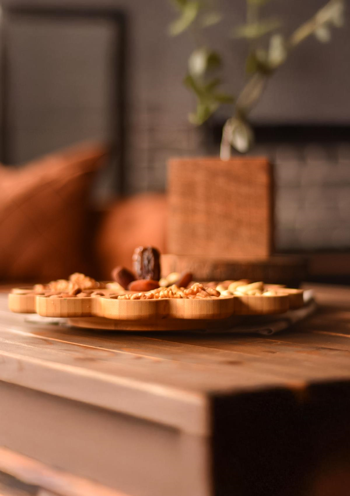 Bambu Döner Stantlı Çok Amaçlı Sunum Tabağı - Şekerlik, Kahvaltılık - 30 CM - Kalp Şekilli