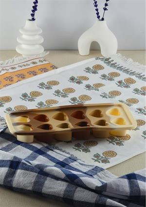 Silikon Kek Kurabiye Kalıbı - 12li Kalp Desenli Kalıp - Isıya Dayanıklı