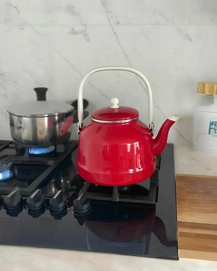 Alev Vintage Çaydanlık Altı - Emaye Kettle - 2.5 Litre - Kırmızı