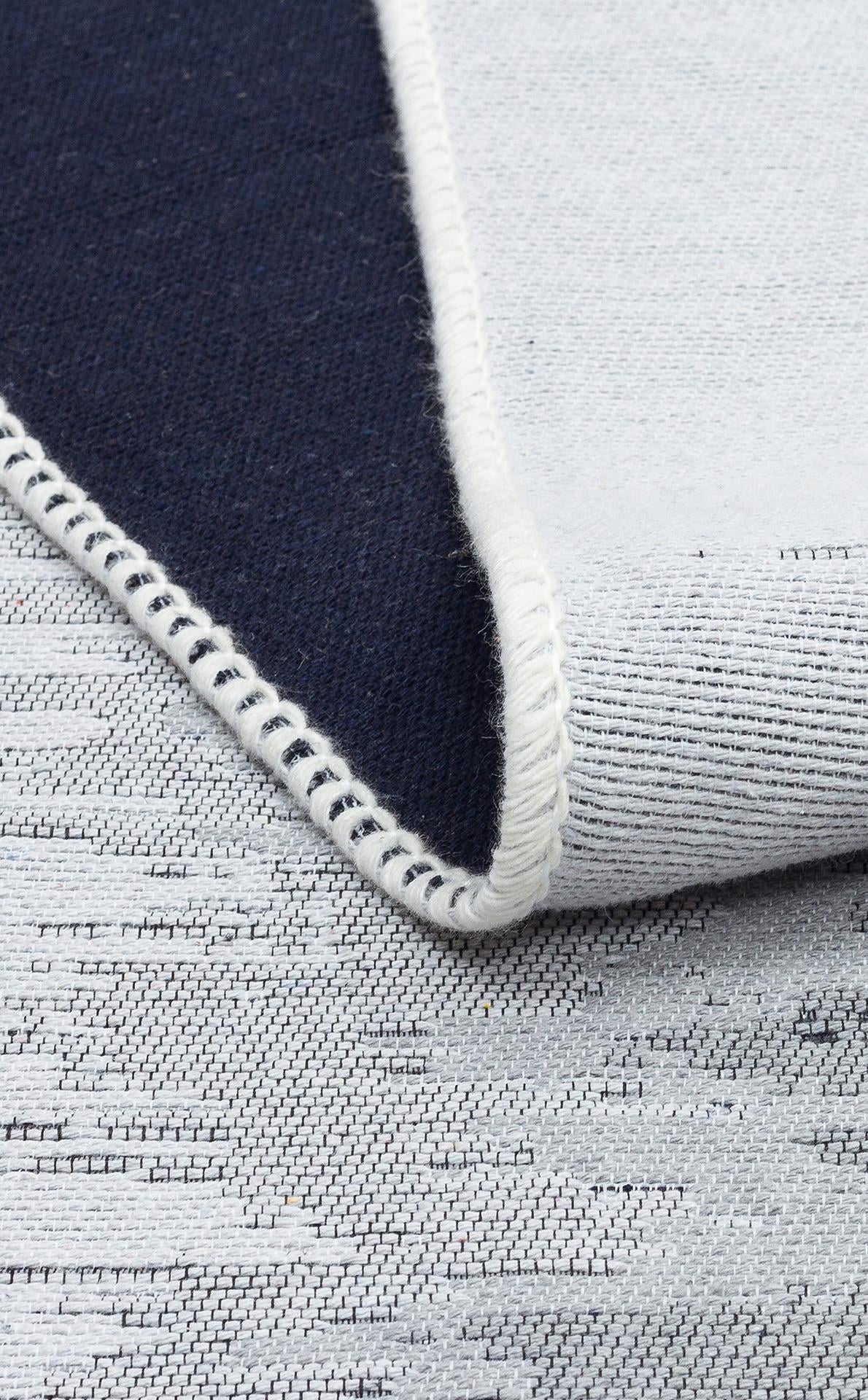 ARYA AR 40 BLACK WHITE  Yıkanabilir Çift Taraflı Modern Desenli Dokuma Kilim