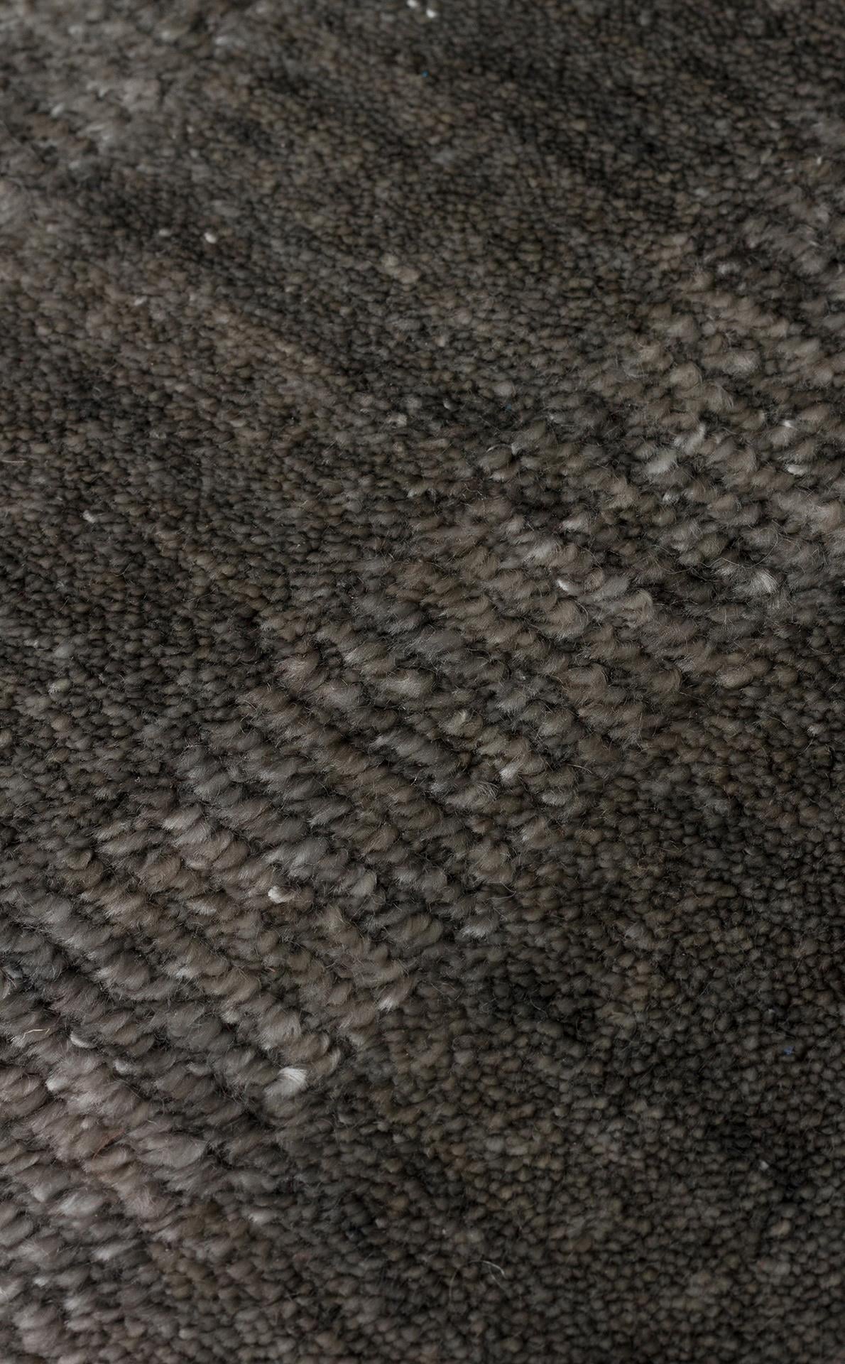 GESSI GES 01 ANTHRACITE  Özel Hav Vermeyen ve Kolay Temizlenebilir Tencel Kullanılarak El Emeği ile Özel Tezgahlarda Üretilen Modern Kara Tezgah Halısı 